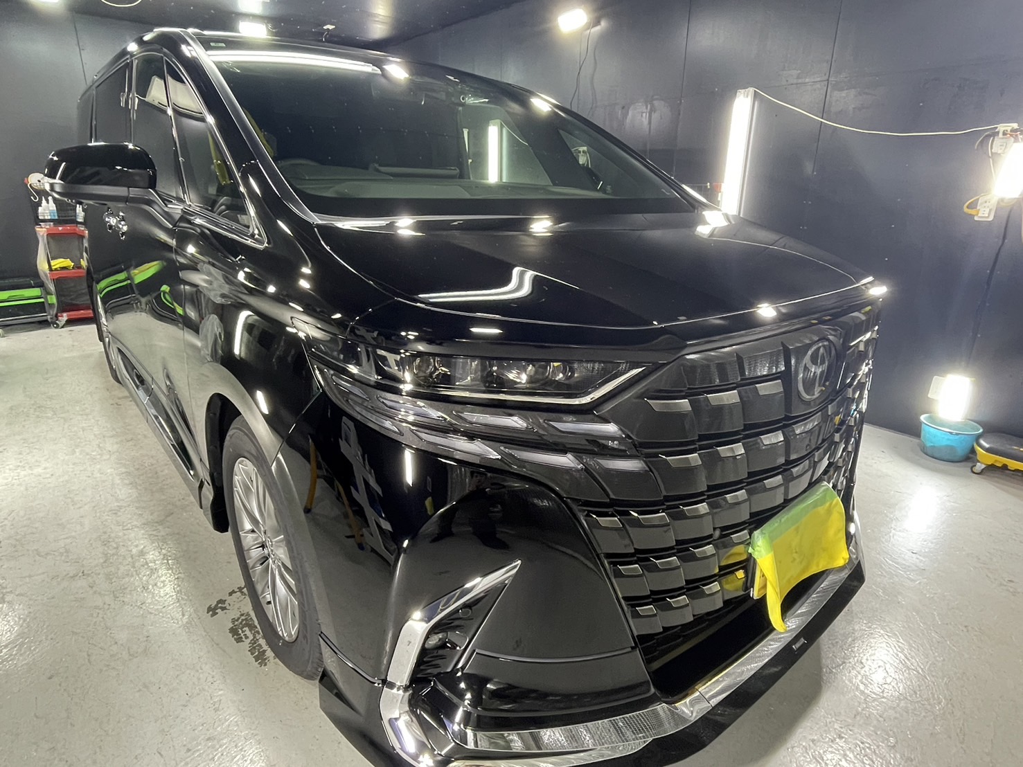 トヨタ 新型アルファード 施工写真 (8)