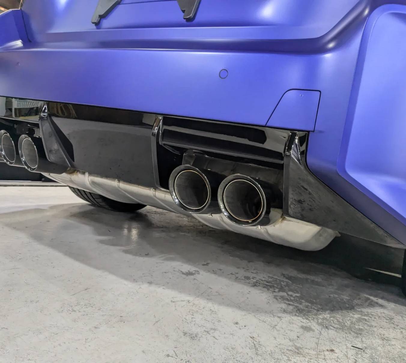 BMW 新型M2 施工写真 (13)