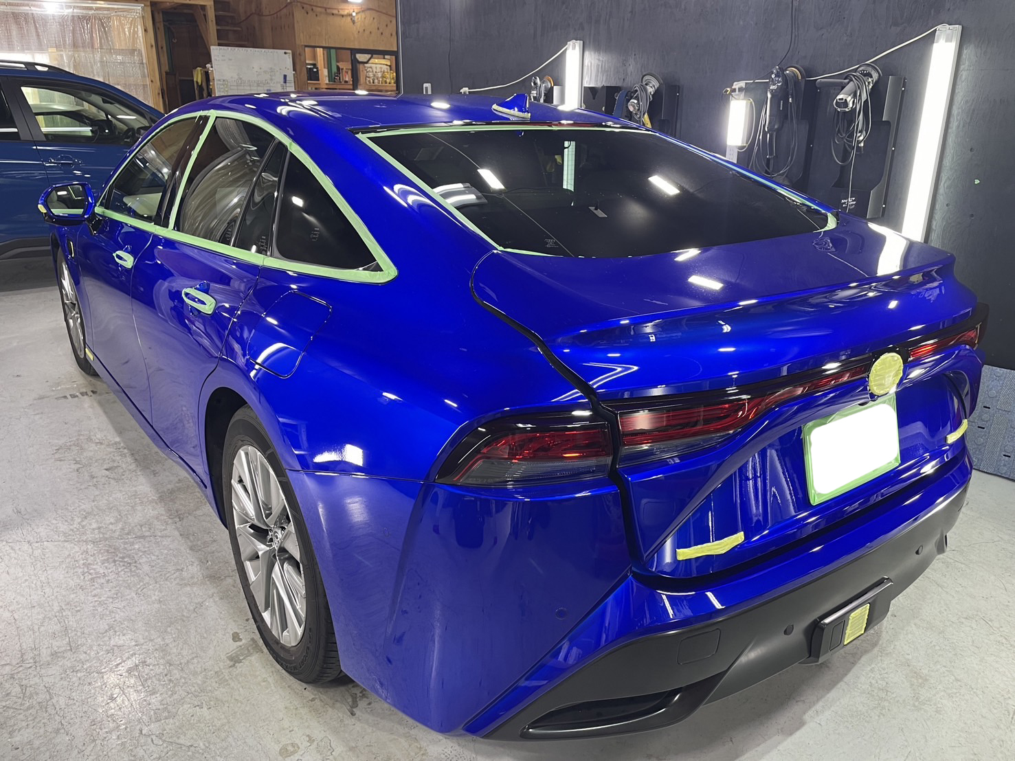 トヨタ 新型MIRAI 施工写真 (9)