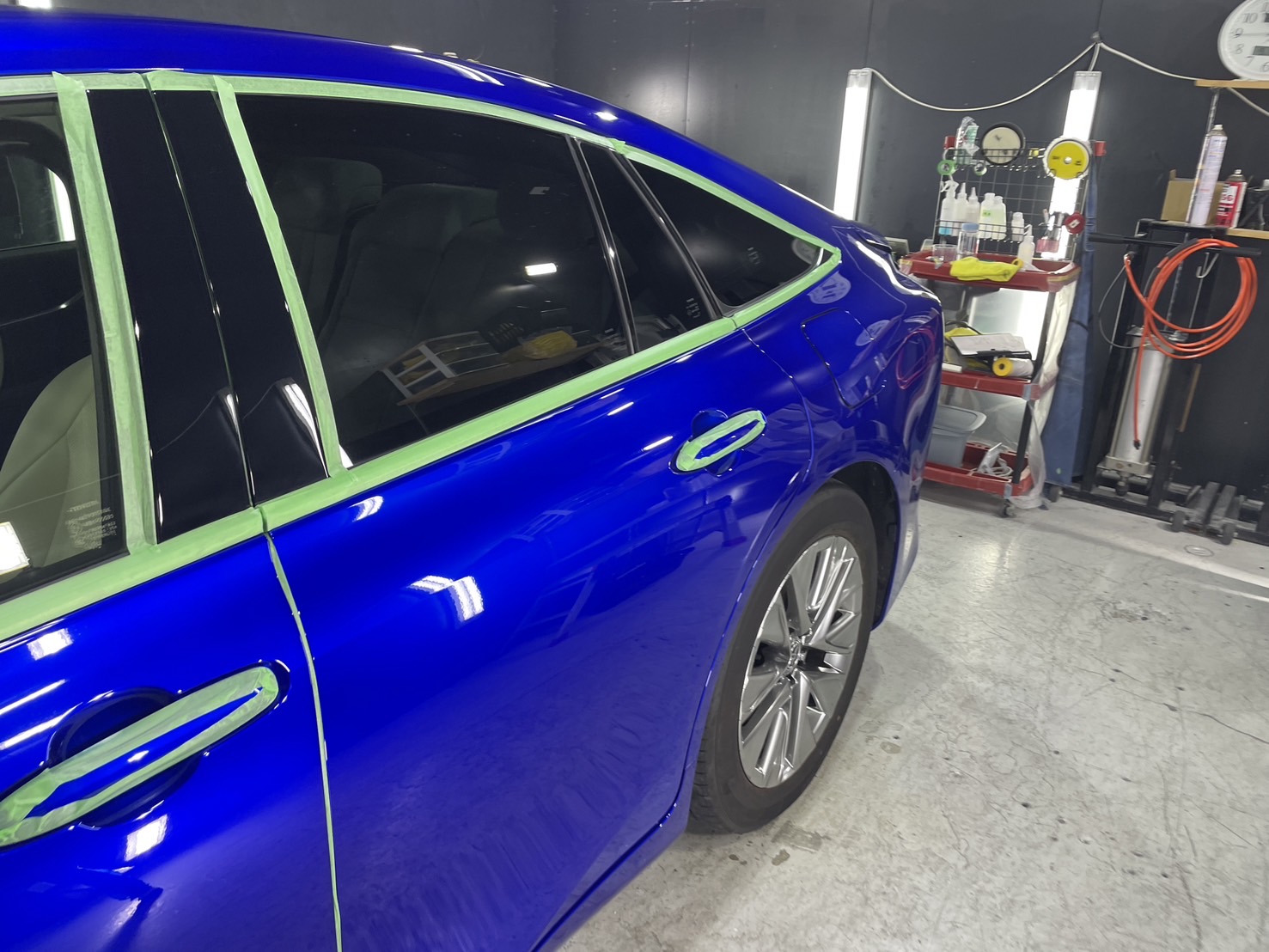 トヨタ 新型MIRAI 施工写真 (8)