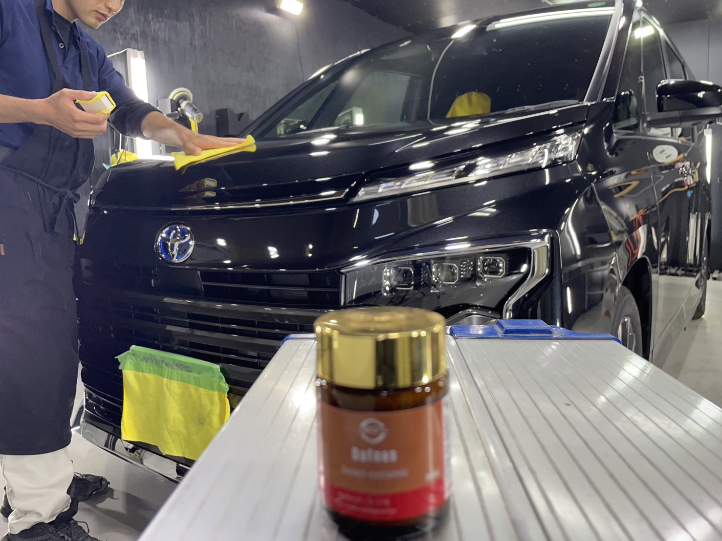 トヨタ 新型VOXY 施工写真 (4)