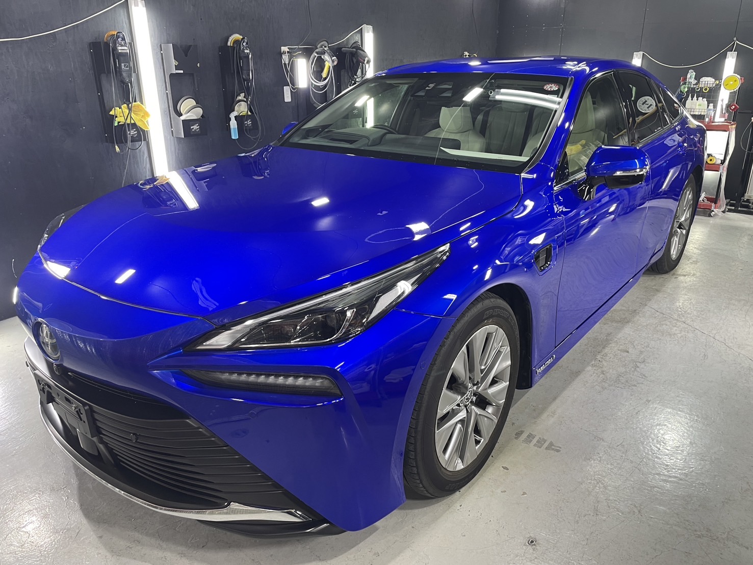 トヨタ 新型MIRAI 施工写真 (15)
