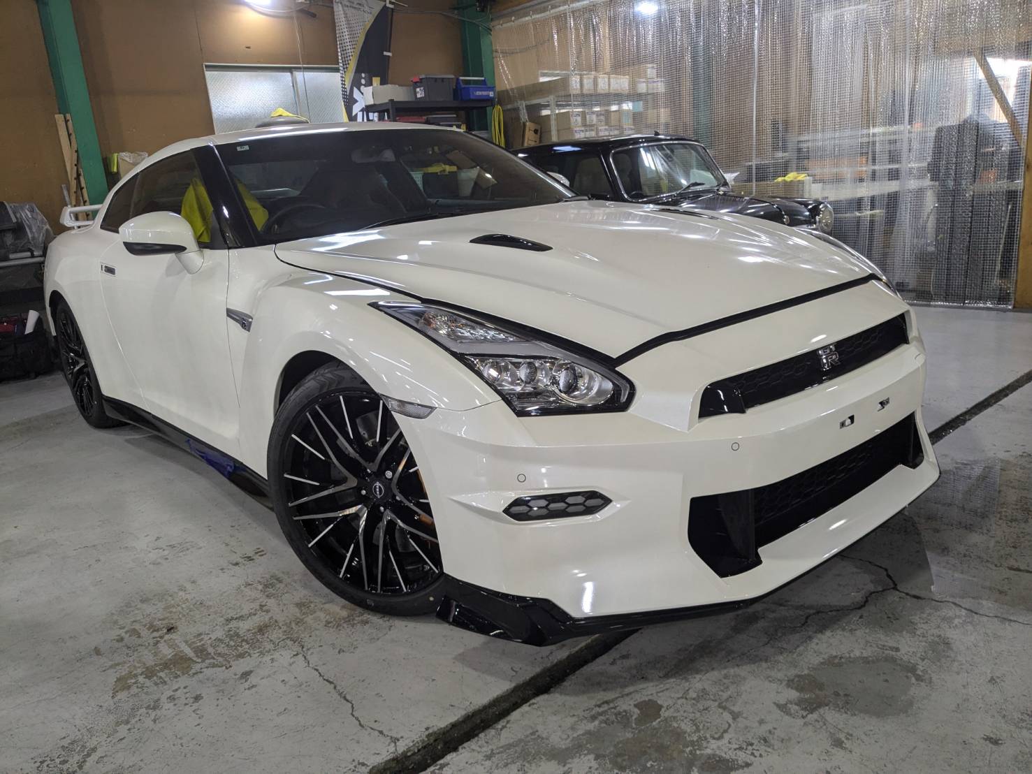 日産 R35 施工写真 (2)