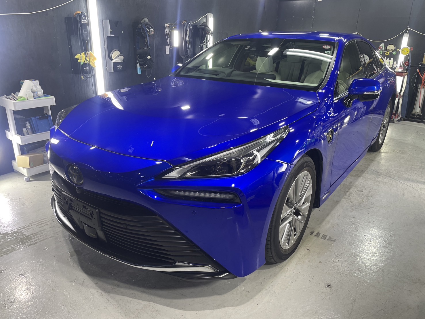 トヨタ 新型MIRAI 施工写真 (3)