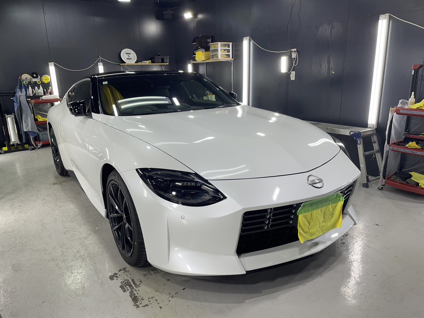 日産 フェアレディZ 施工写真 (1)