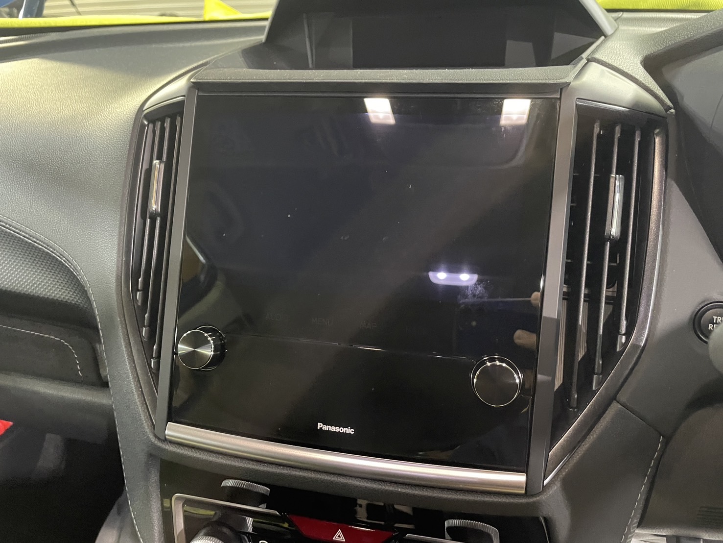 スバル 新型フォレスター 施工写真 (17)