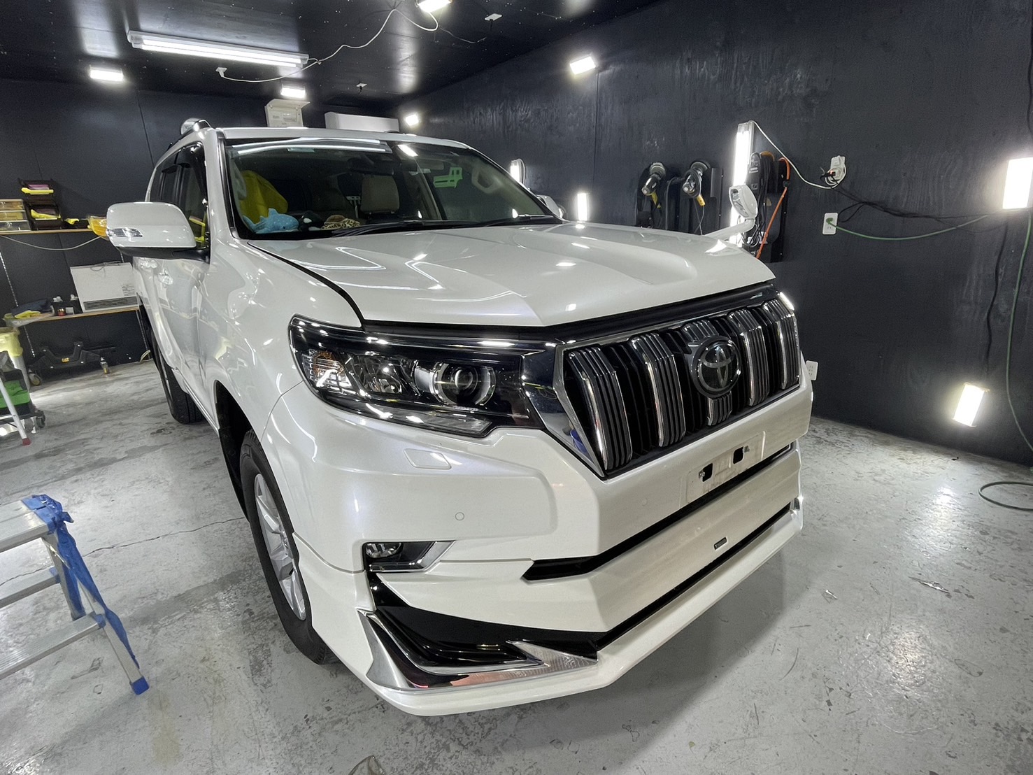 トヨタ 施工写真 (1)