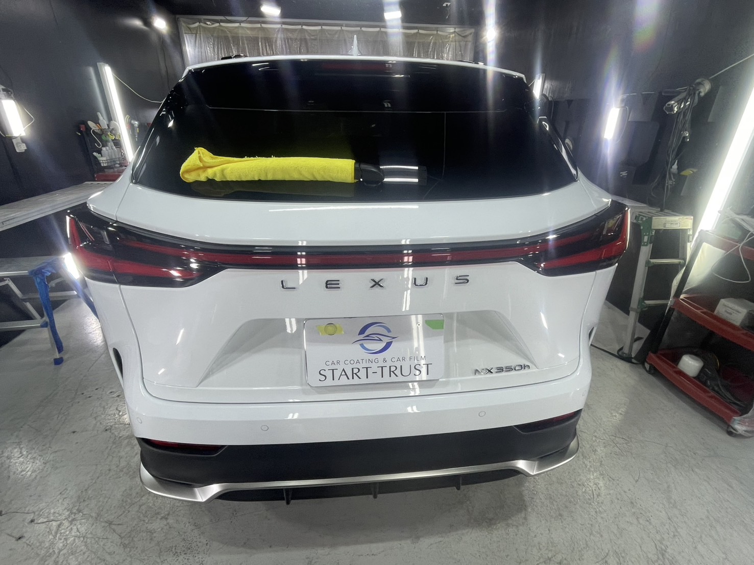 レクサス NX350h 施工写真 (11)