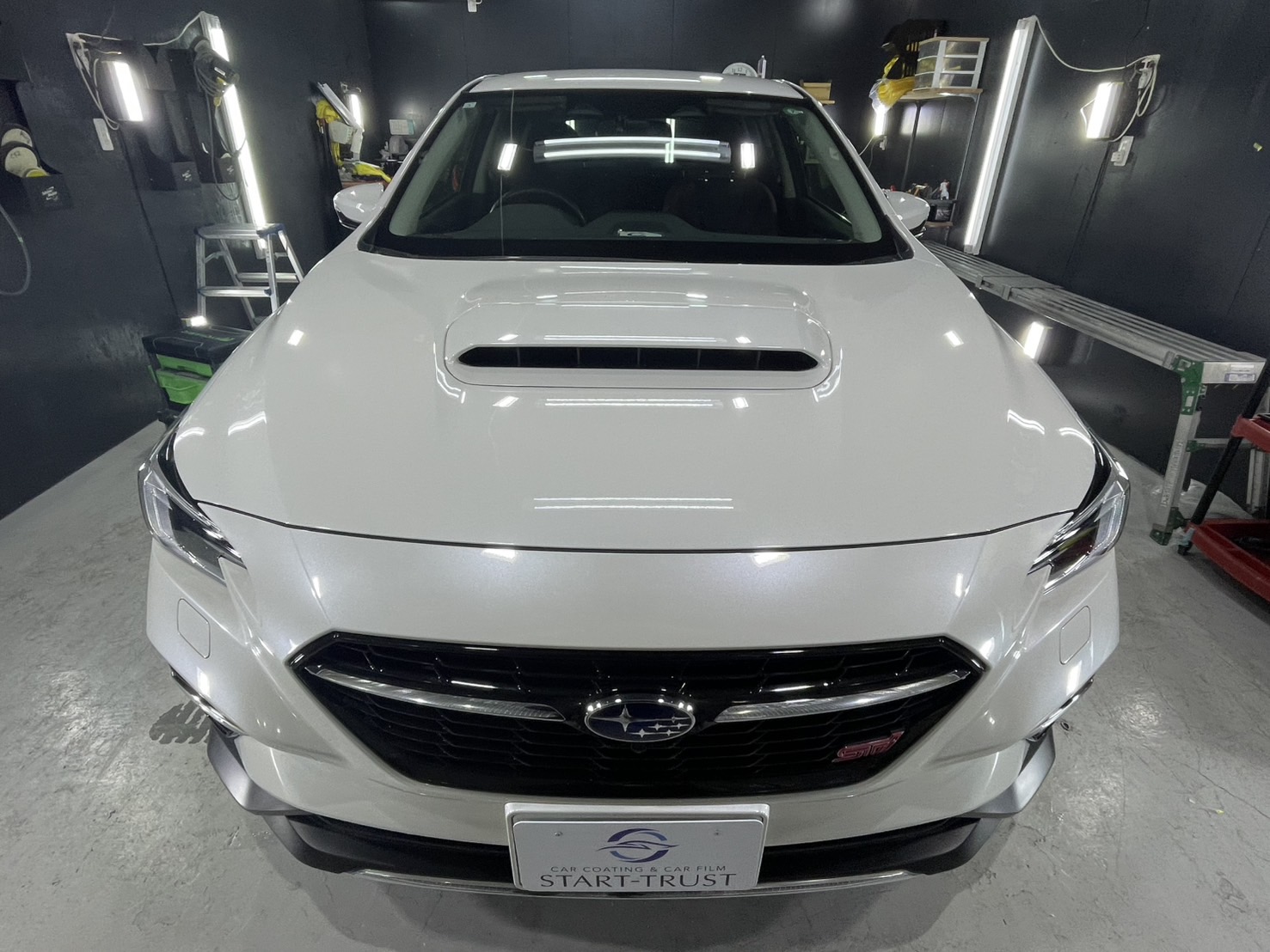 スバル レヴォーグSTI 施工写真 (3)