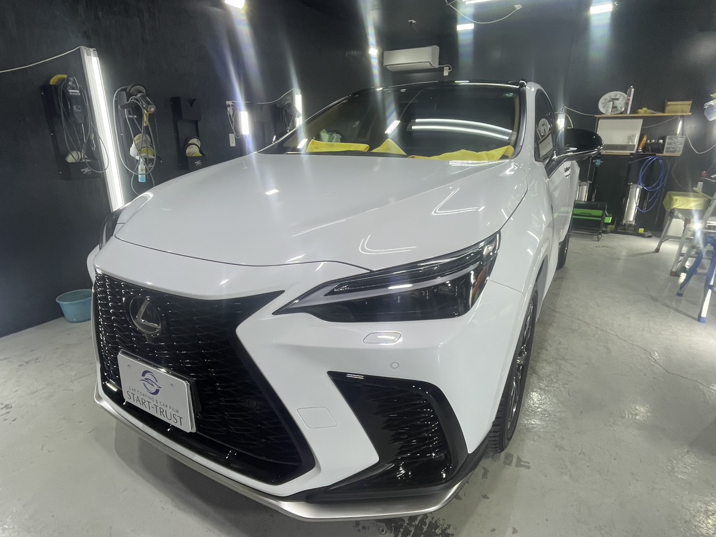 レクサス NX350h 施工写真 (3)
