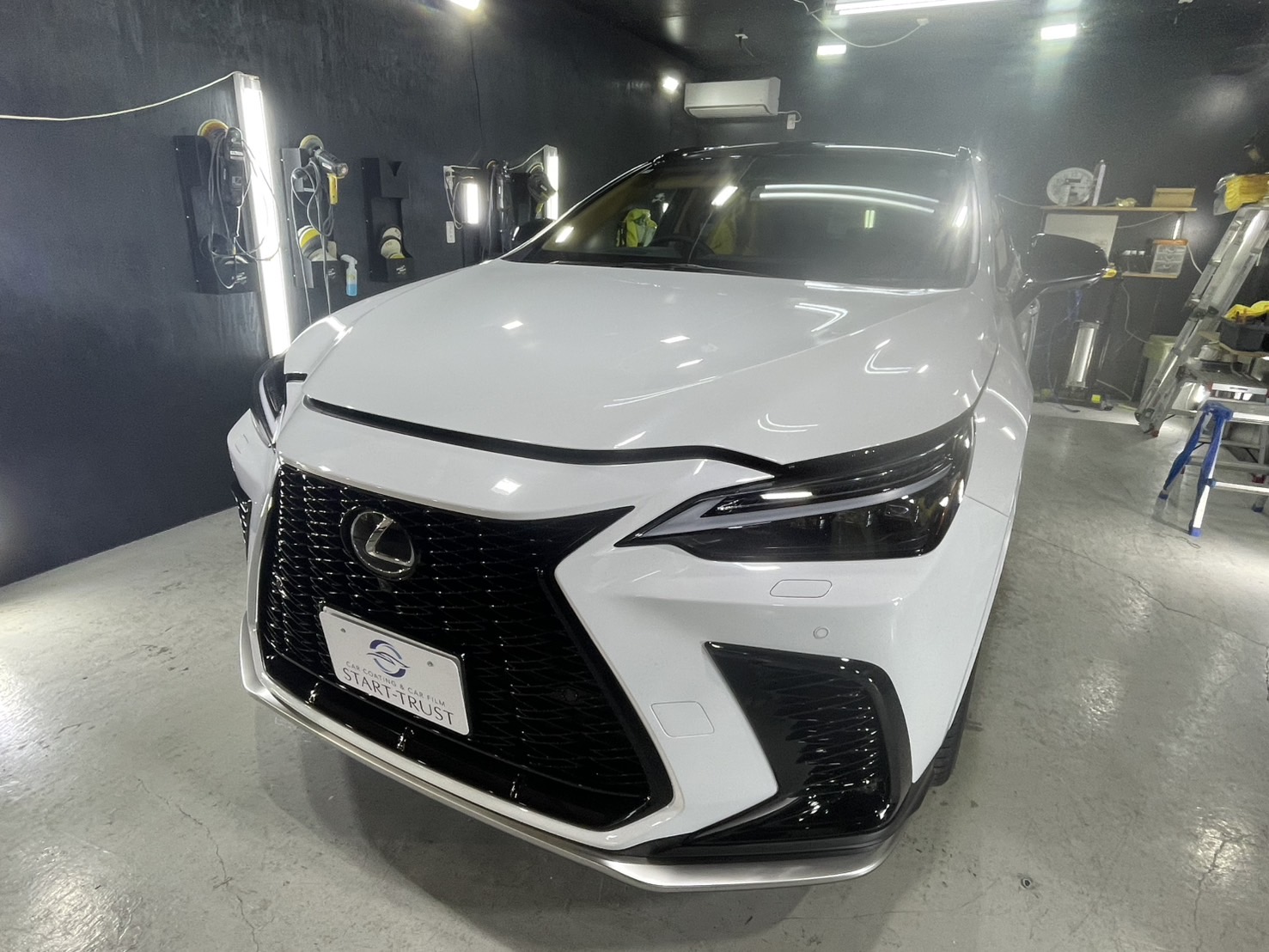 レクサス NX350h 施工写真 (7)