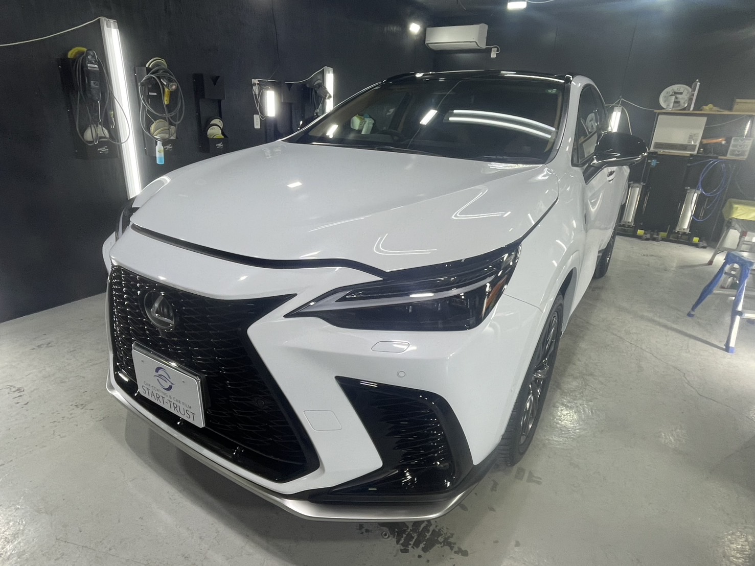 レクサス NX350h 施工写真 (6)
