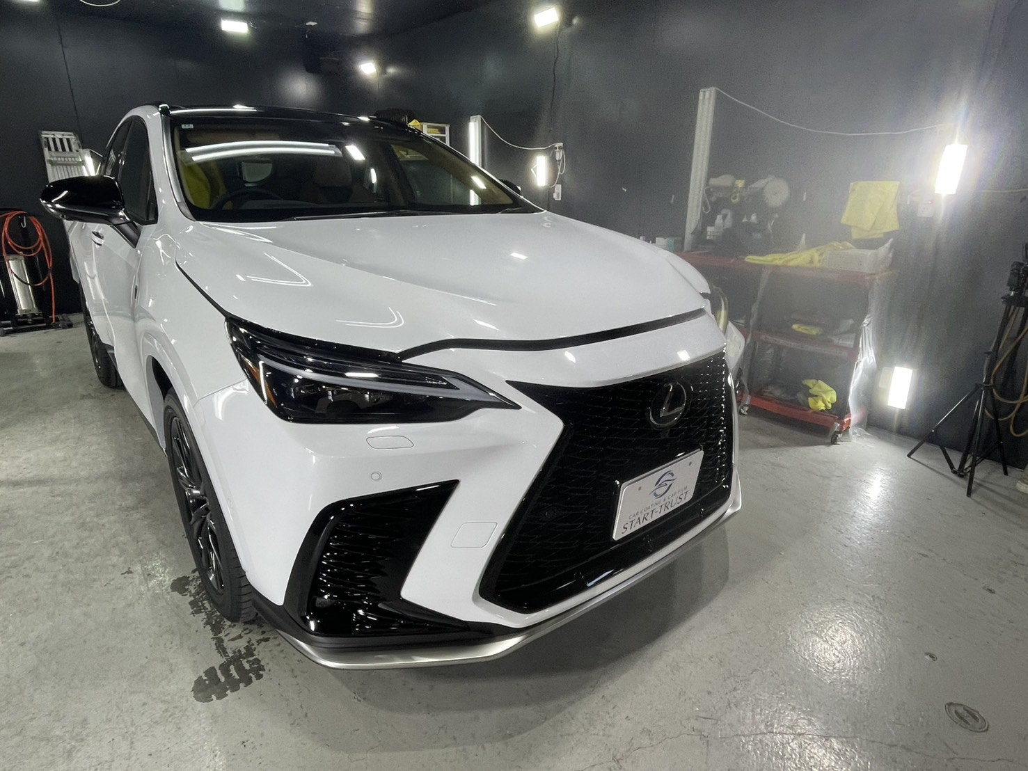 レクサス NX350h 施工写真 (5)