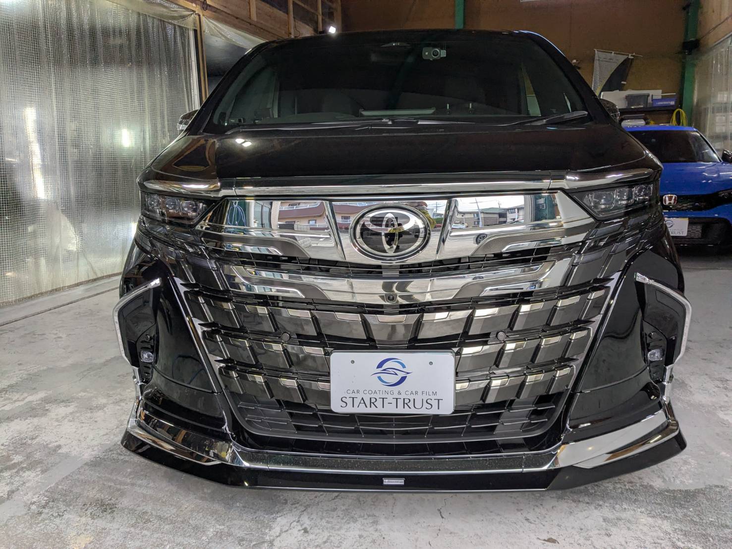 トヨタ アルファード プロテクションフィルム 施工前