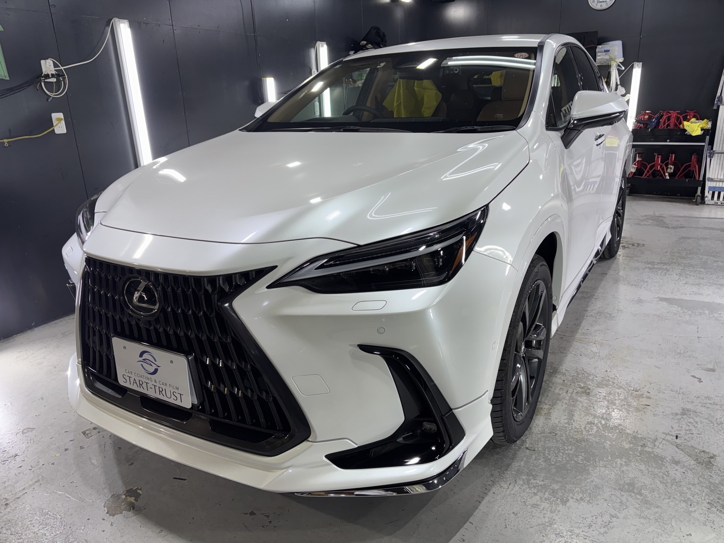 レクサス NX350h 施工写真 (11)