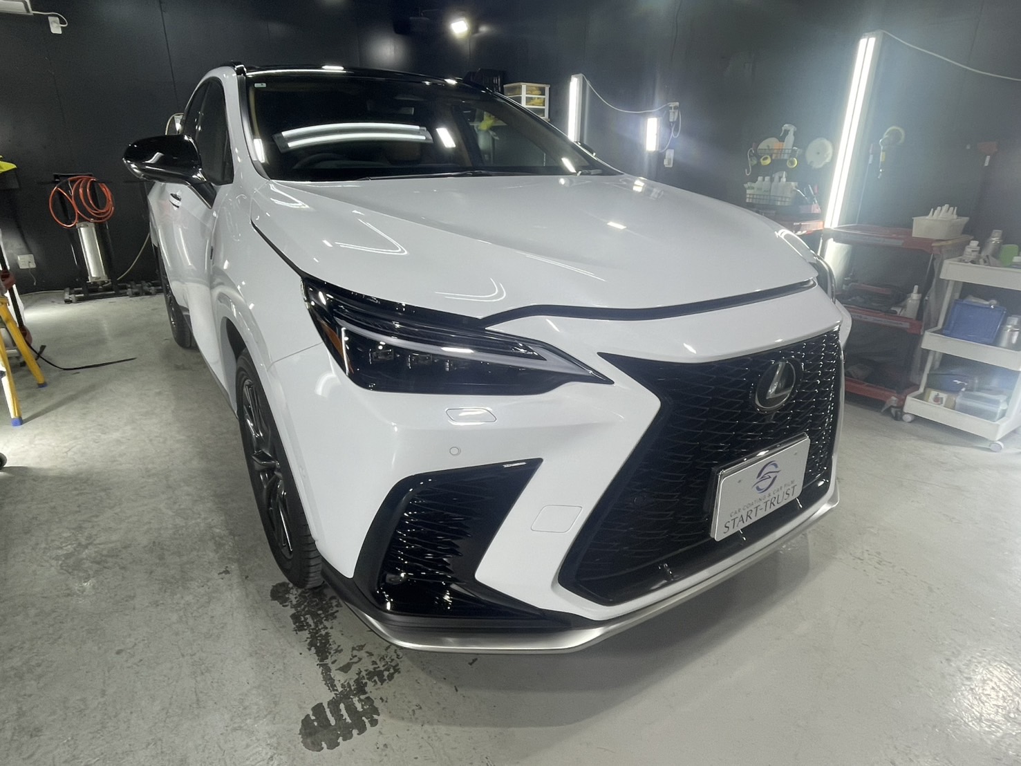 レクサス NX350h 施工写真 (4)