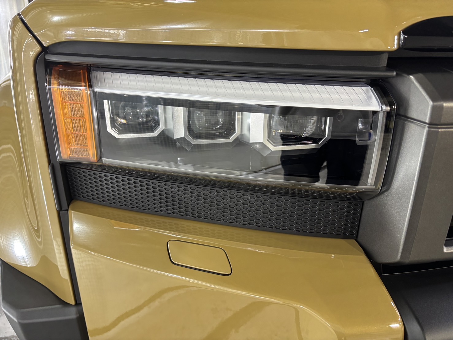 トヨタ ランドクルーザー250 施工写真 (42)