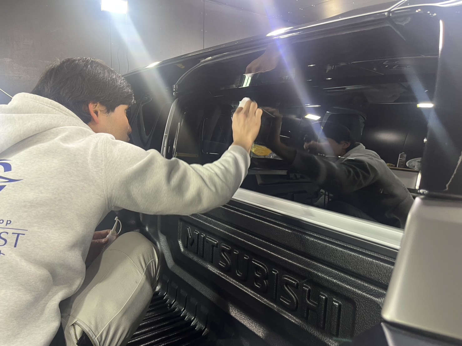 三菱 トライトン 施工写真 (25)