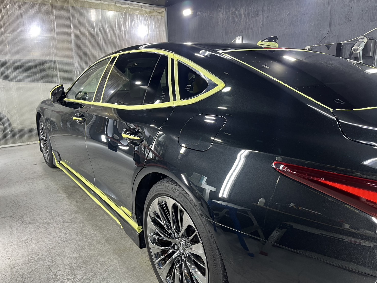 レクサス LS500h 施工写真 (23)