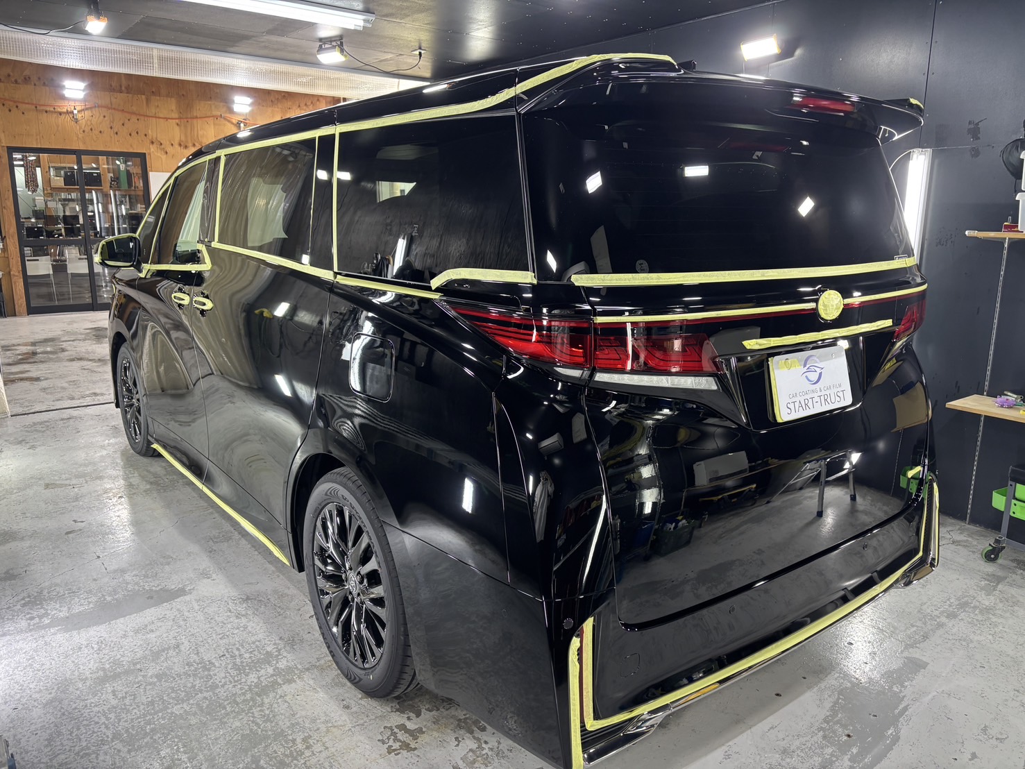 トヨタ ヴェルファイア 施工写真 (21)