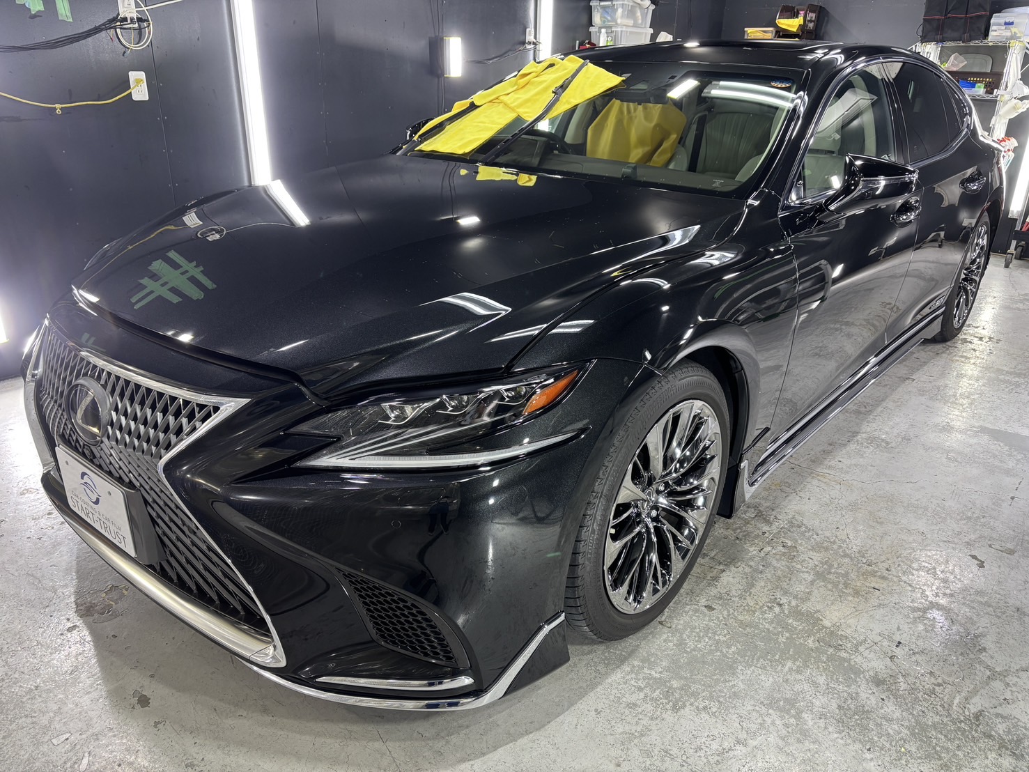 レクサス LS500h 施工写真 (4)