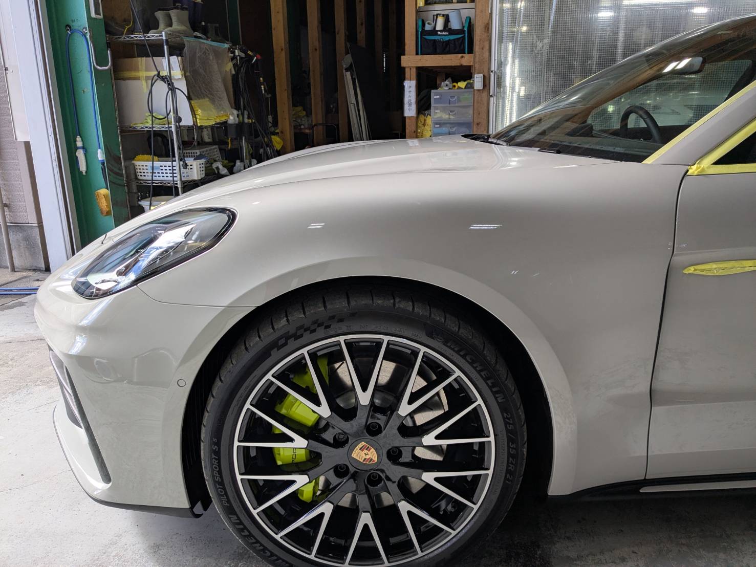 ポルシェ パナメーラ4 施工写真 (17)