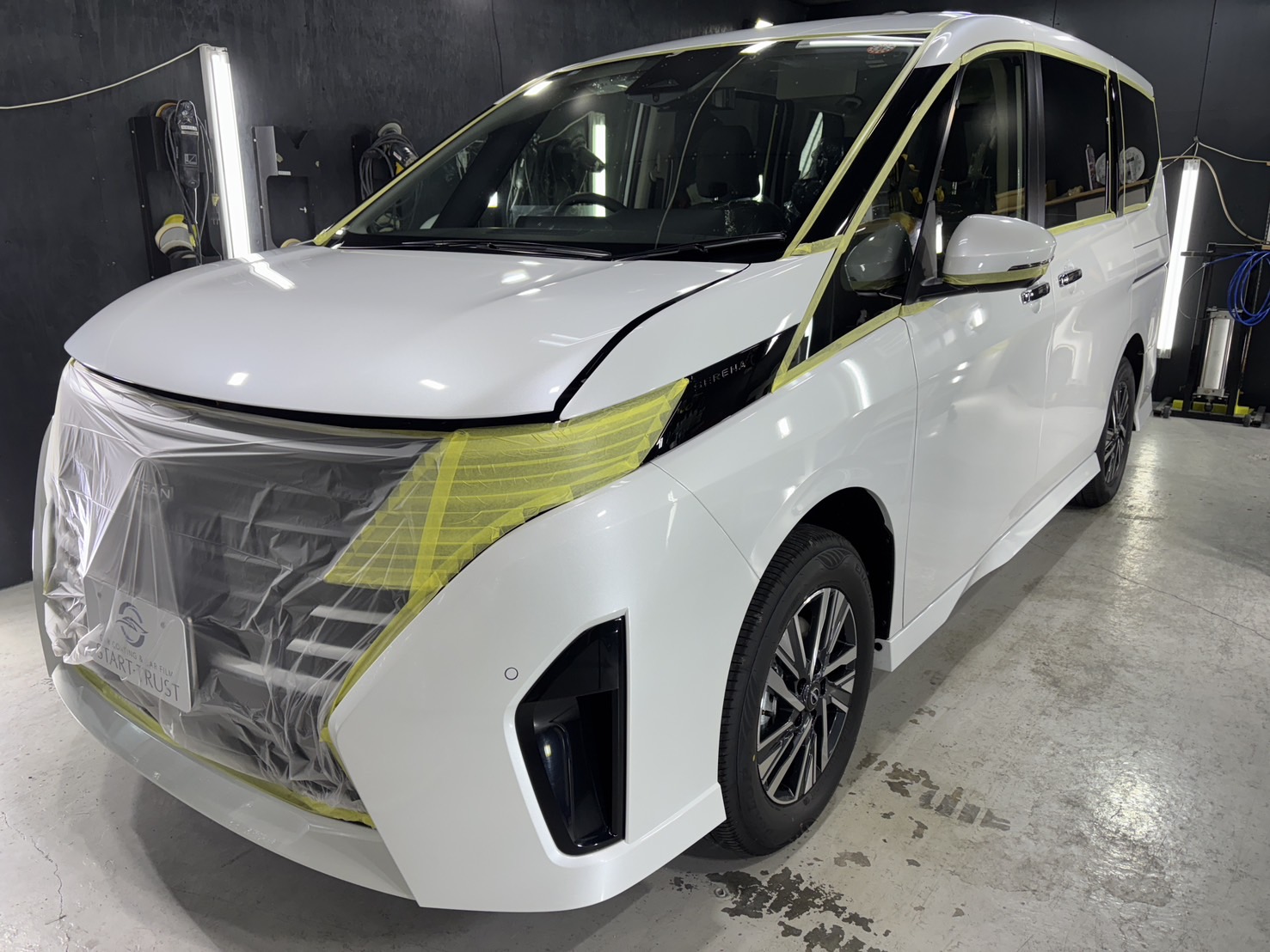 日産 セレナ 施工写真 (19)