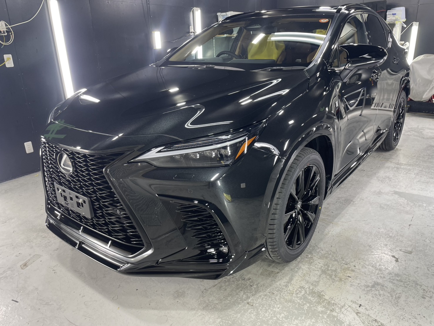レクサス NX350h 施工写真 (4)