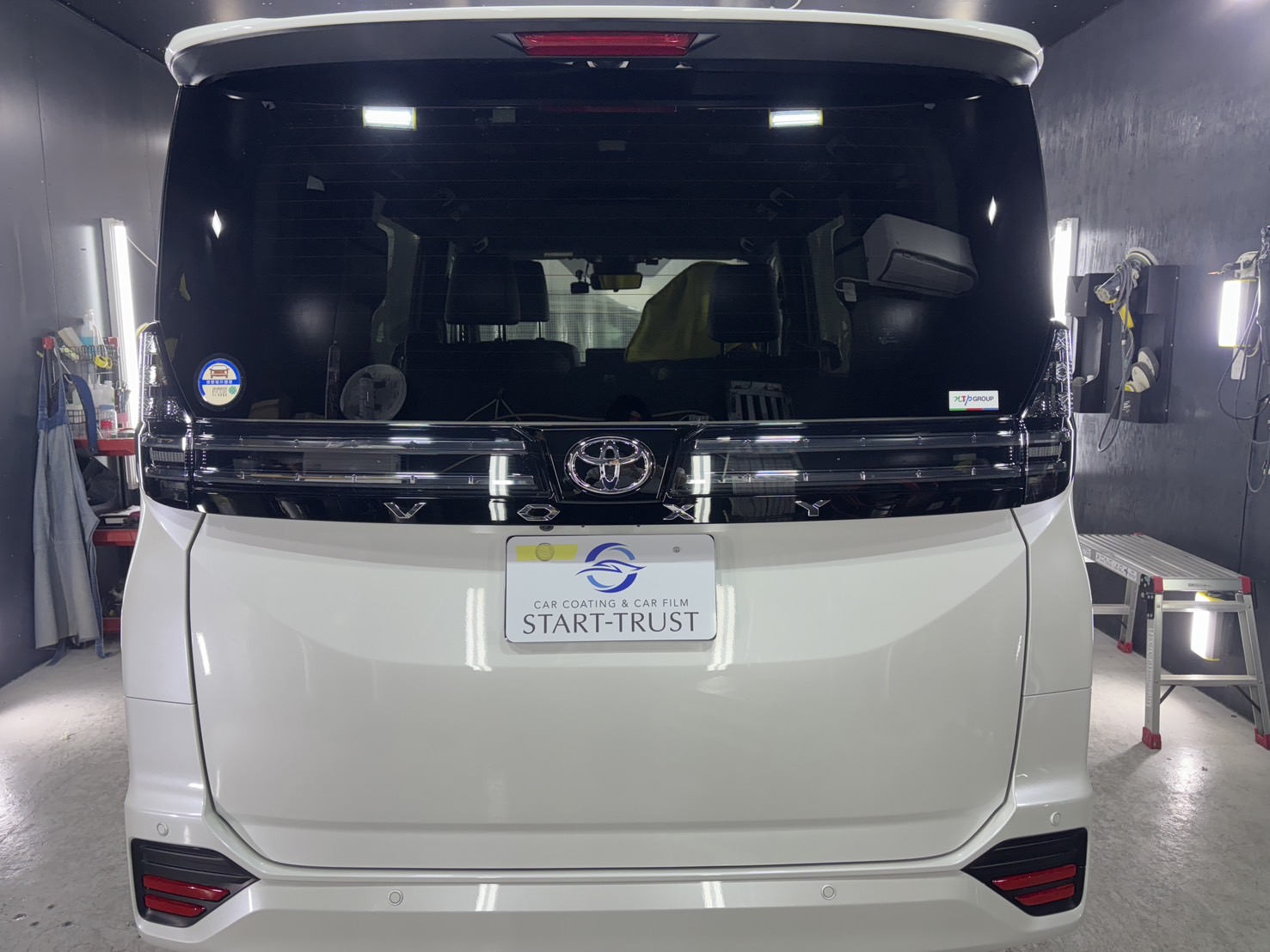 トヨタ VOXY 施工写真 (18)
