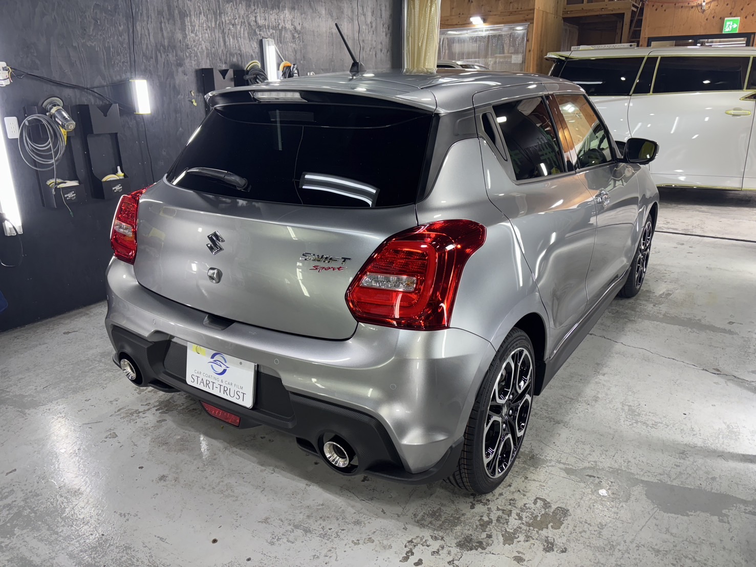 スズキ スイフトスポーツ 施工写真 (20)