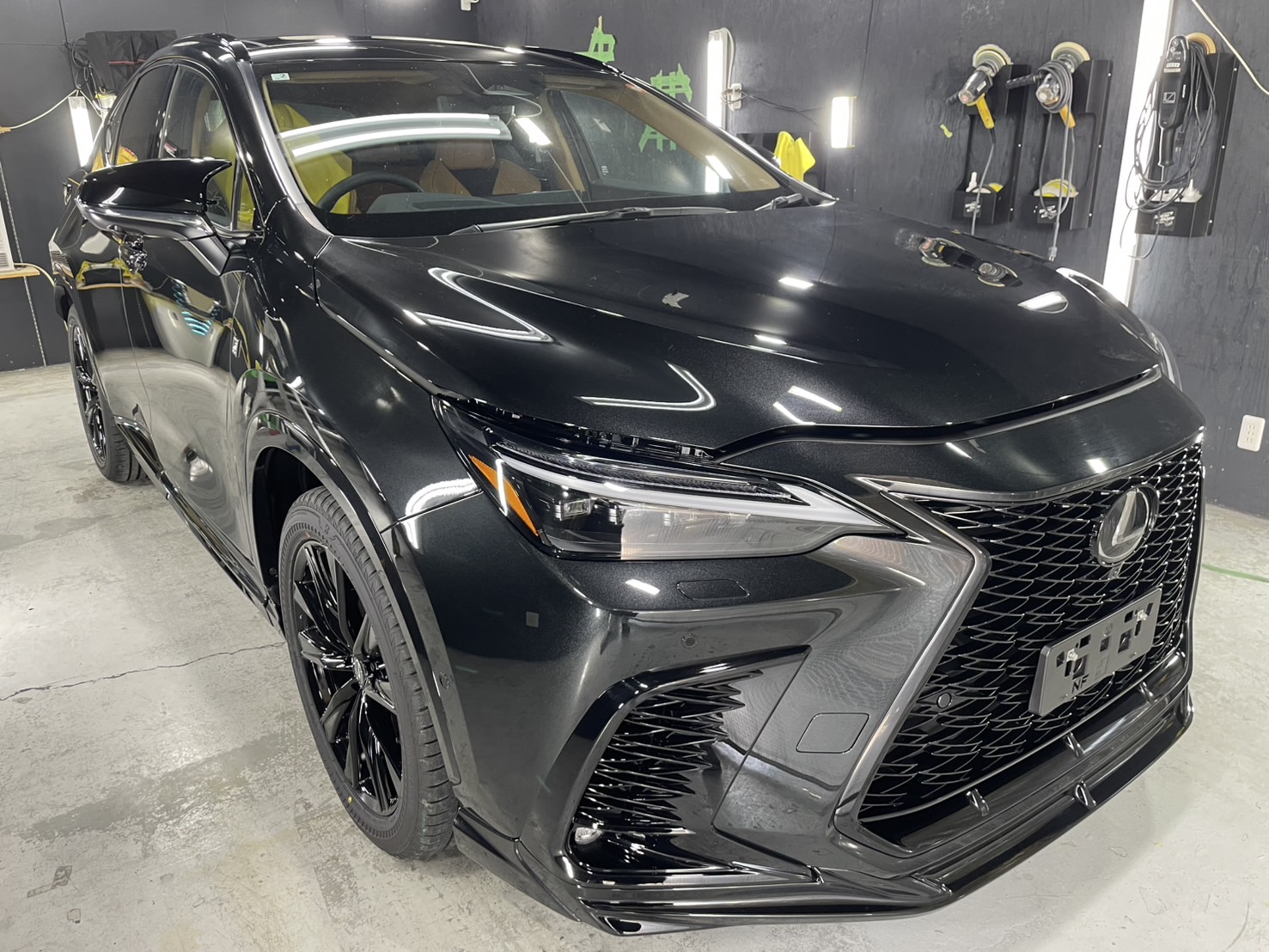 レクサス NX350h 施工写真 (5)