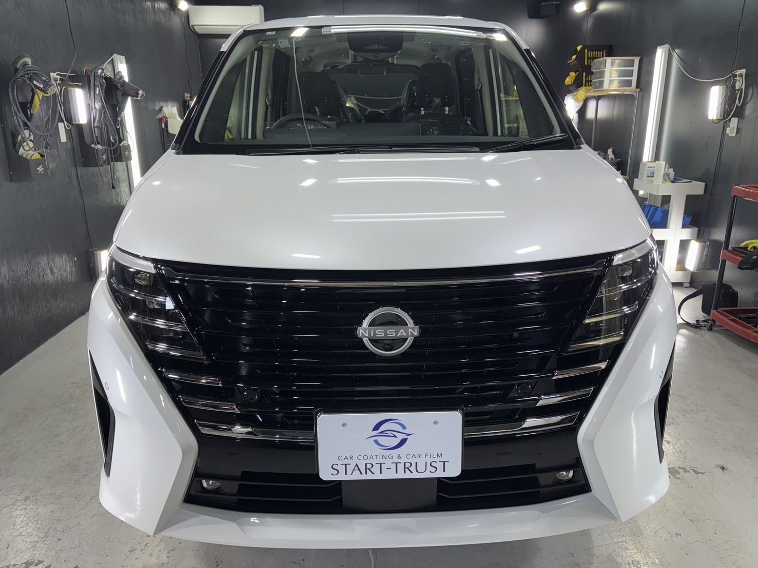 日産 セレナ 施工写真 (6)