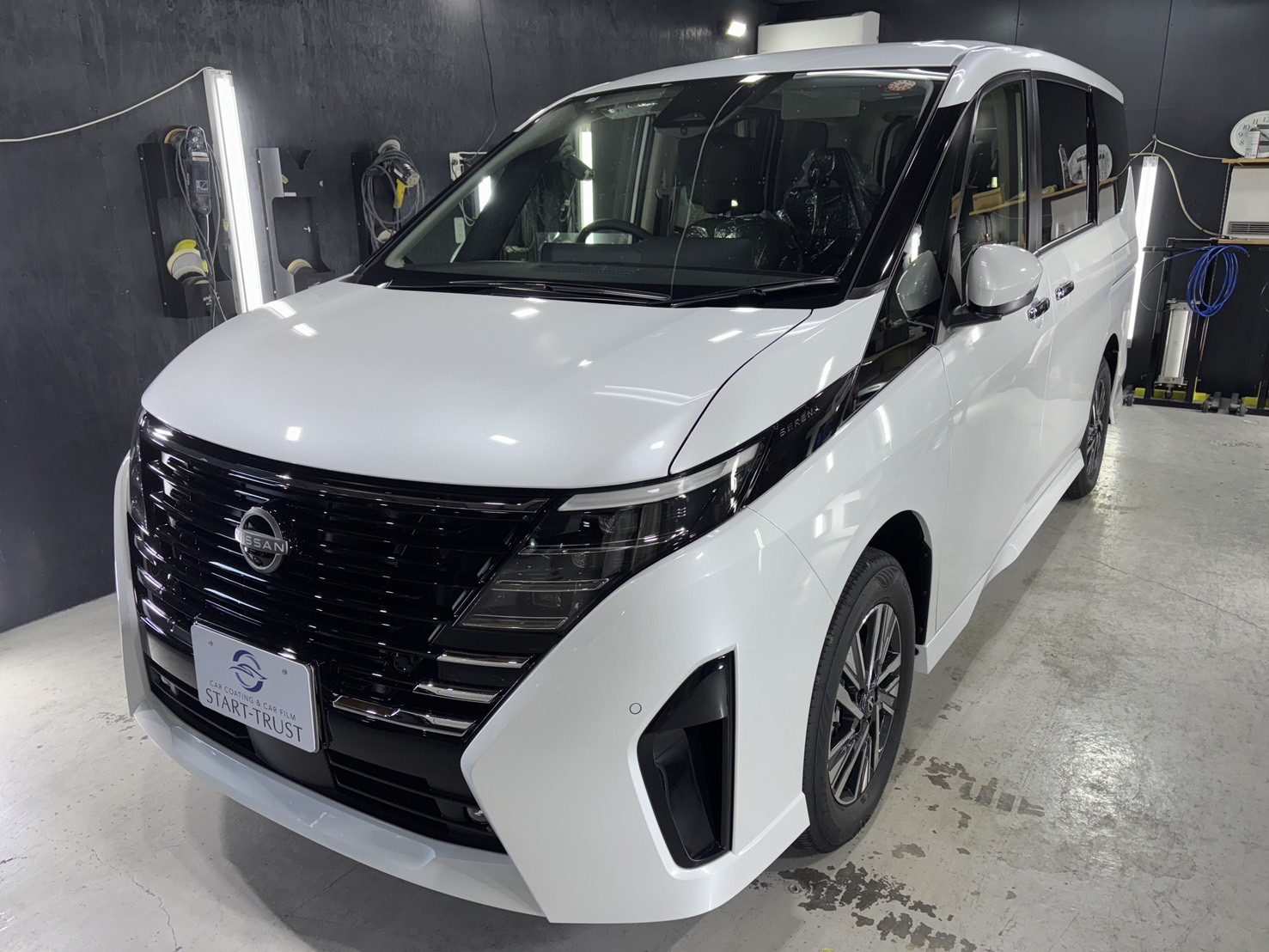 日産 セレナ 施工写真 (7)
