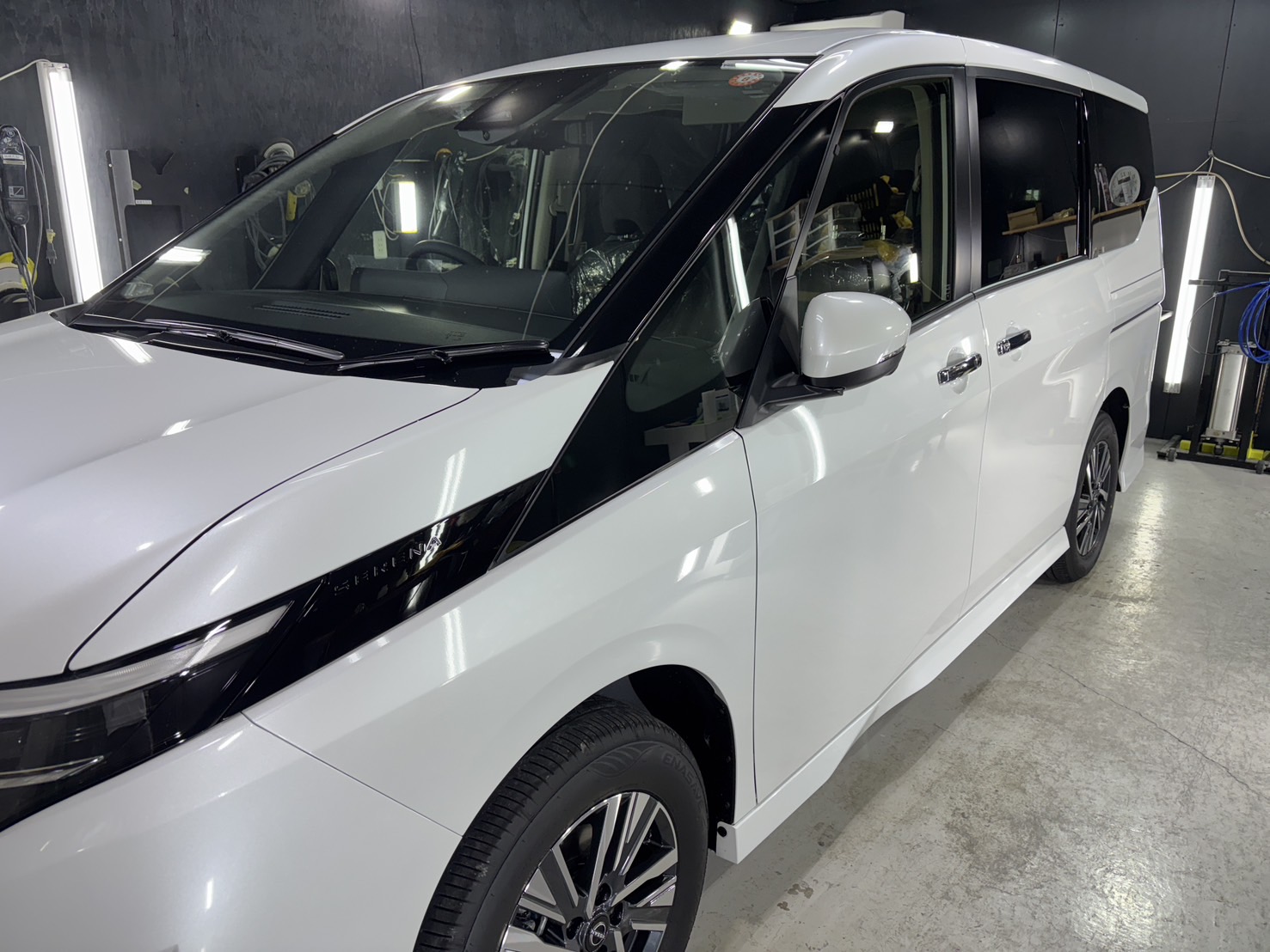 日産 セレナ 施工写真 (8)