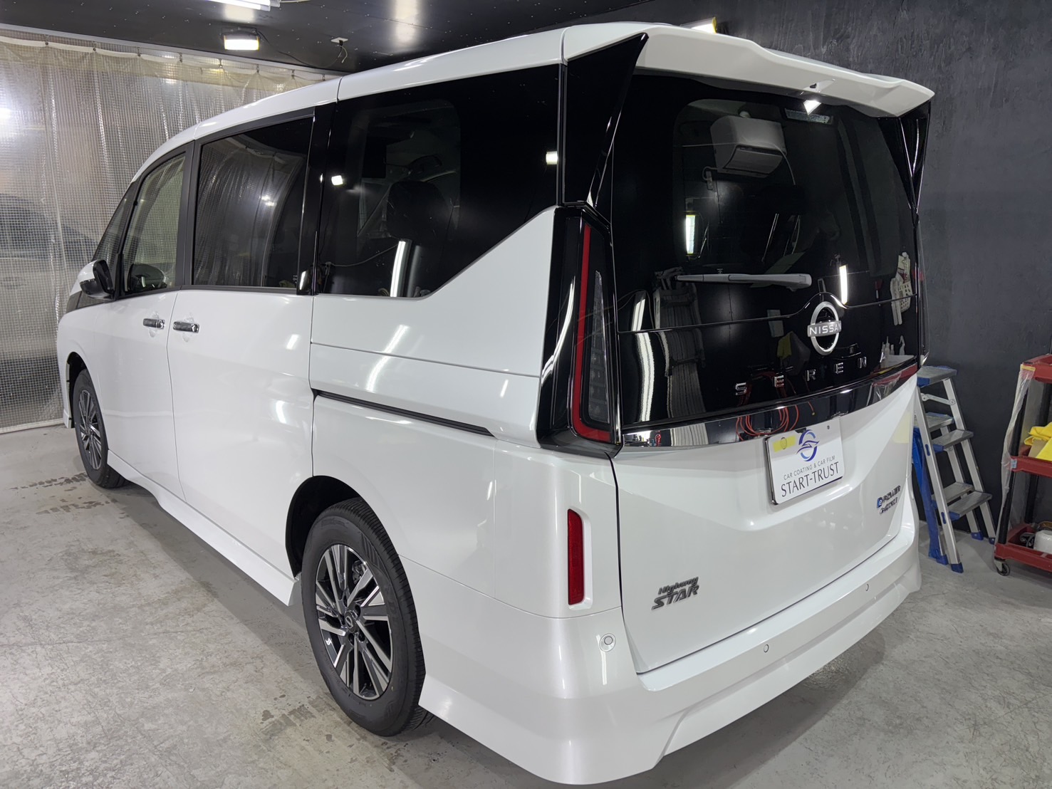 日産 セレナ 施工写真 (11)