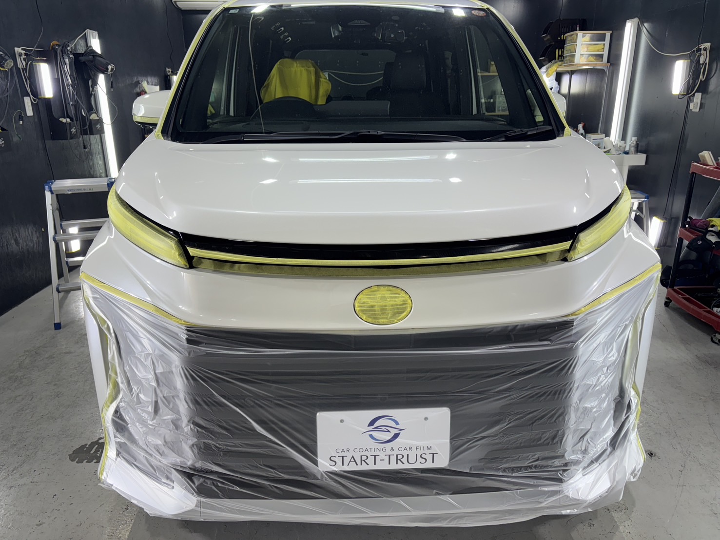 トヨタ VOXY 施工写真 (11)