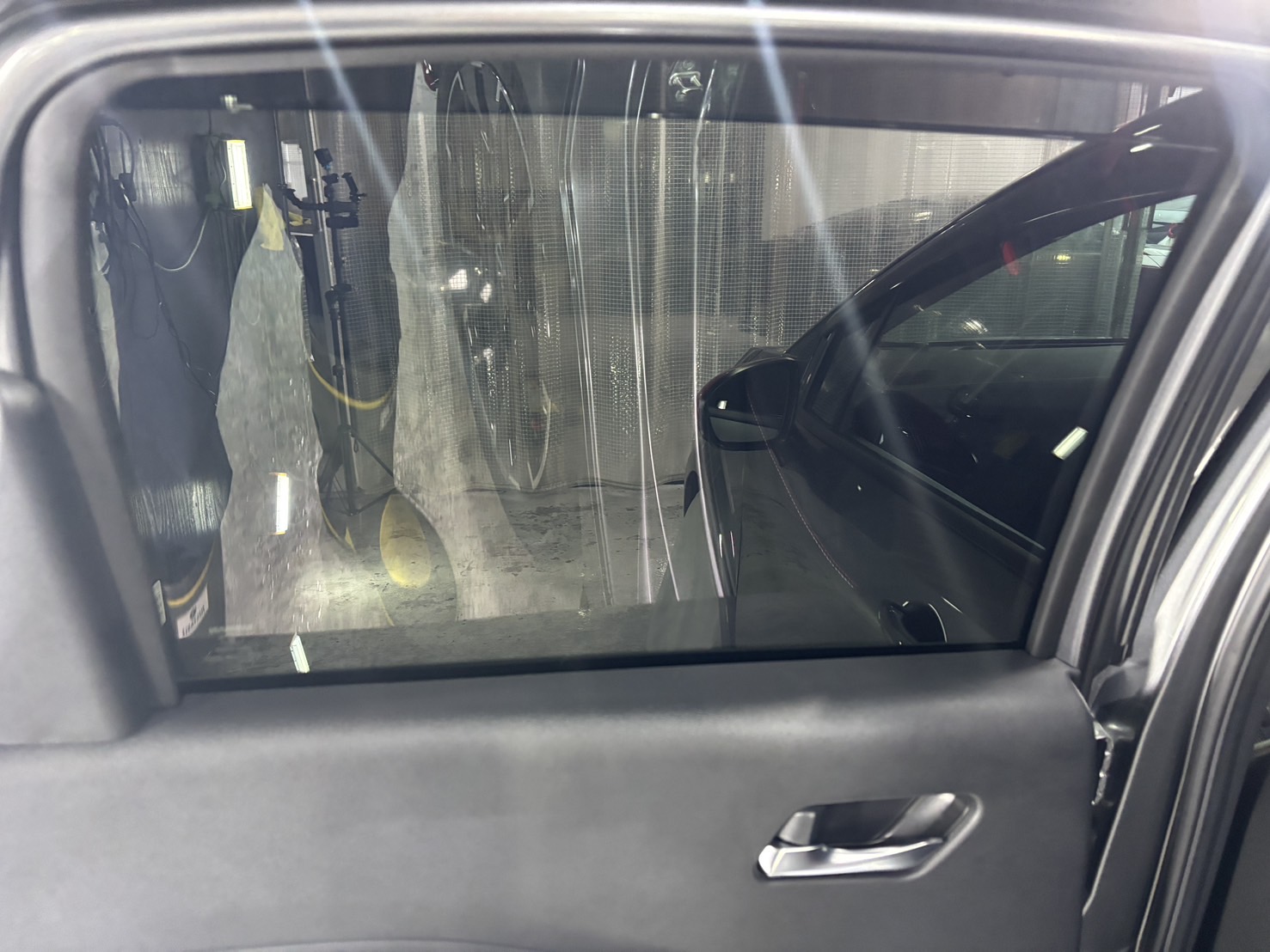 日産 オーラニスモ 施工写真 (27)