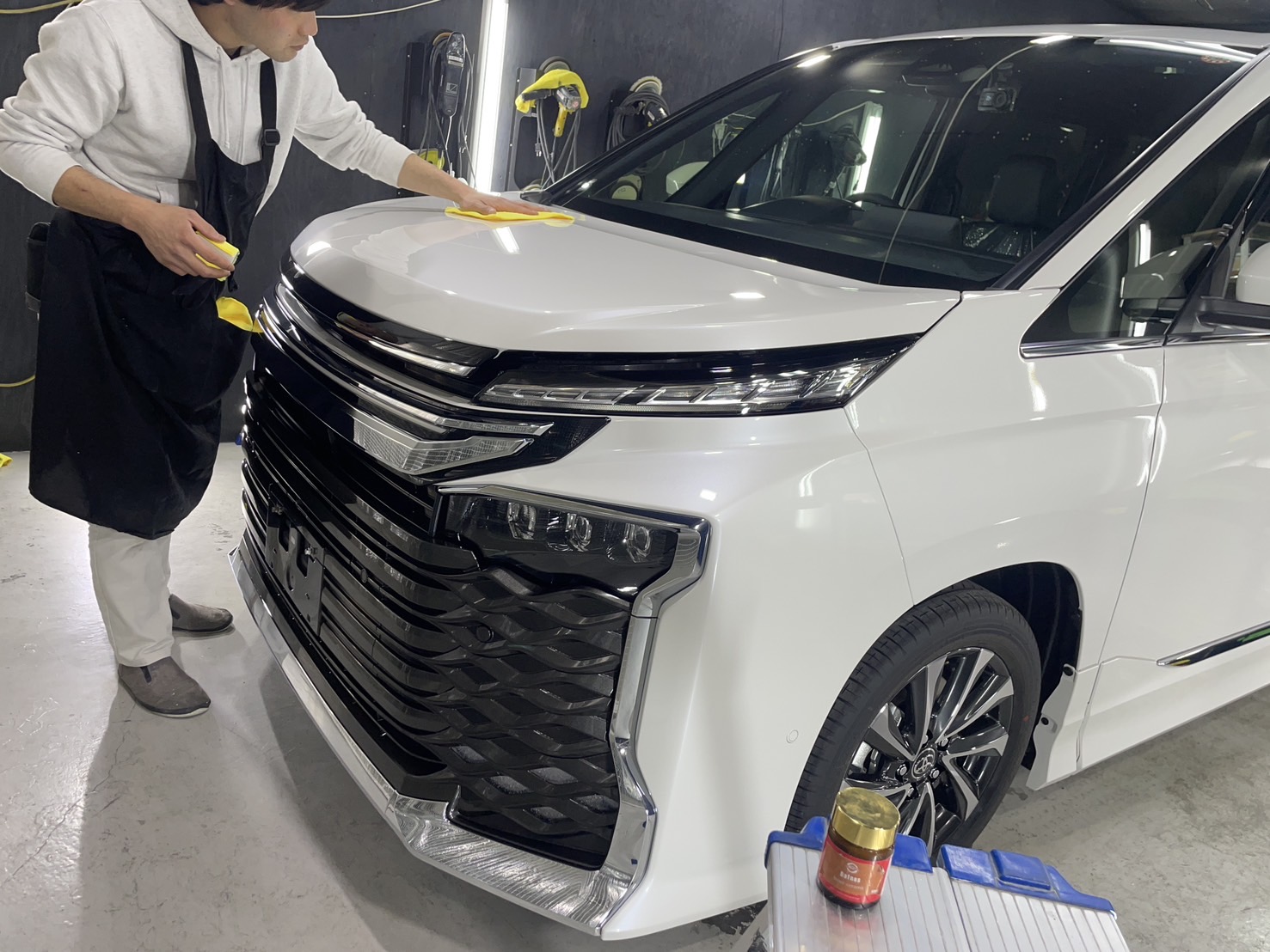 トヨタ VOXY 施工写真 (12)