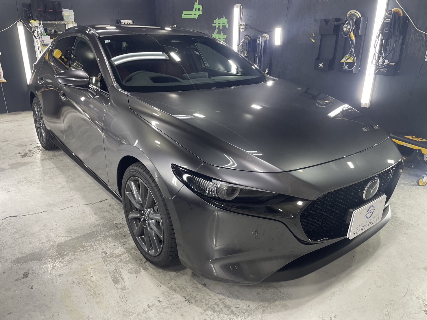 マツダ マツダ3 施工写真 (12)