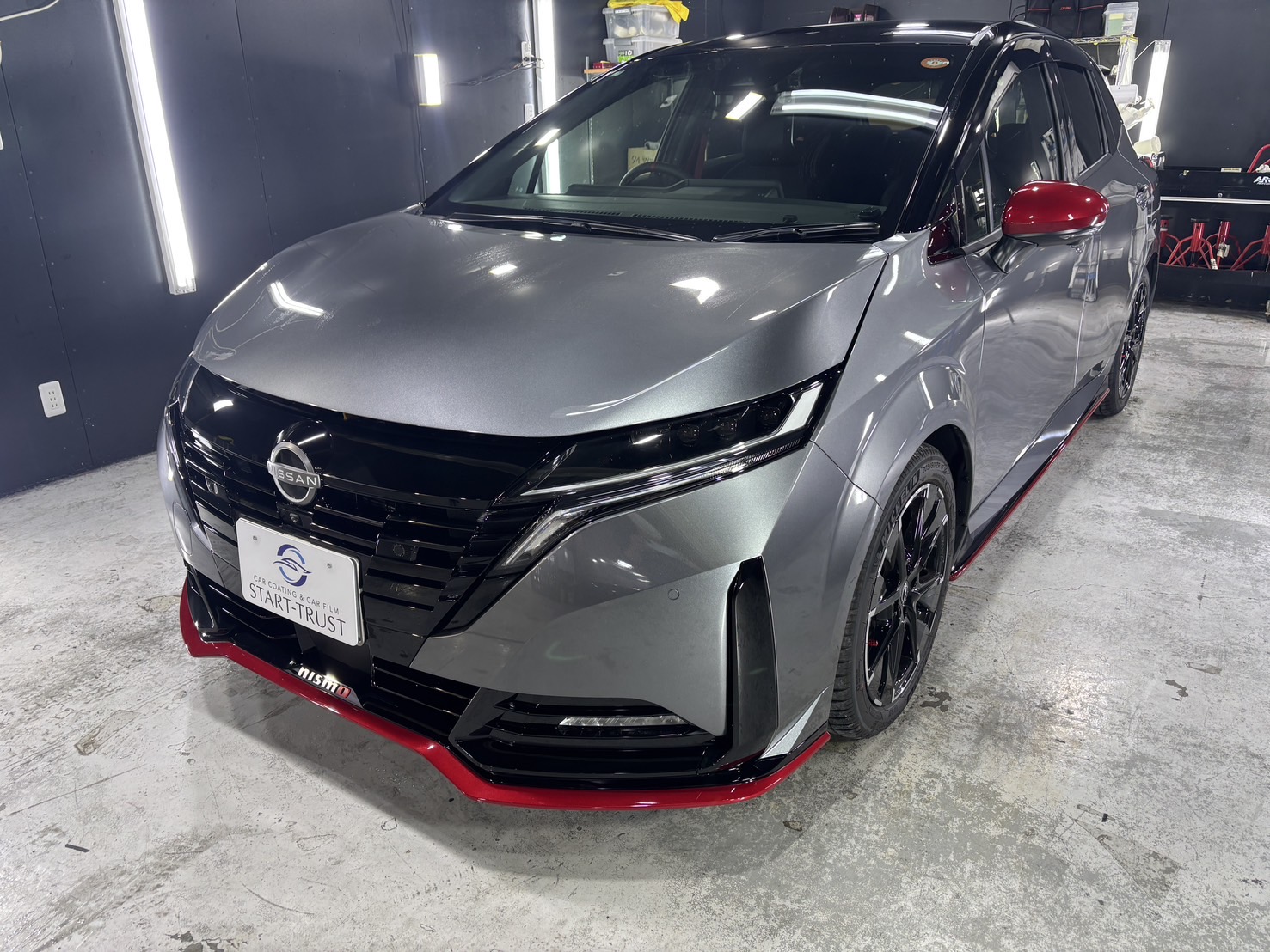 日産 オーラニスモ 施工写真 (4)