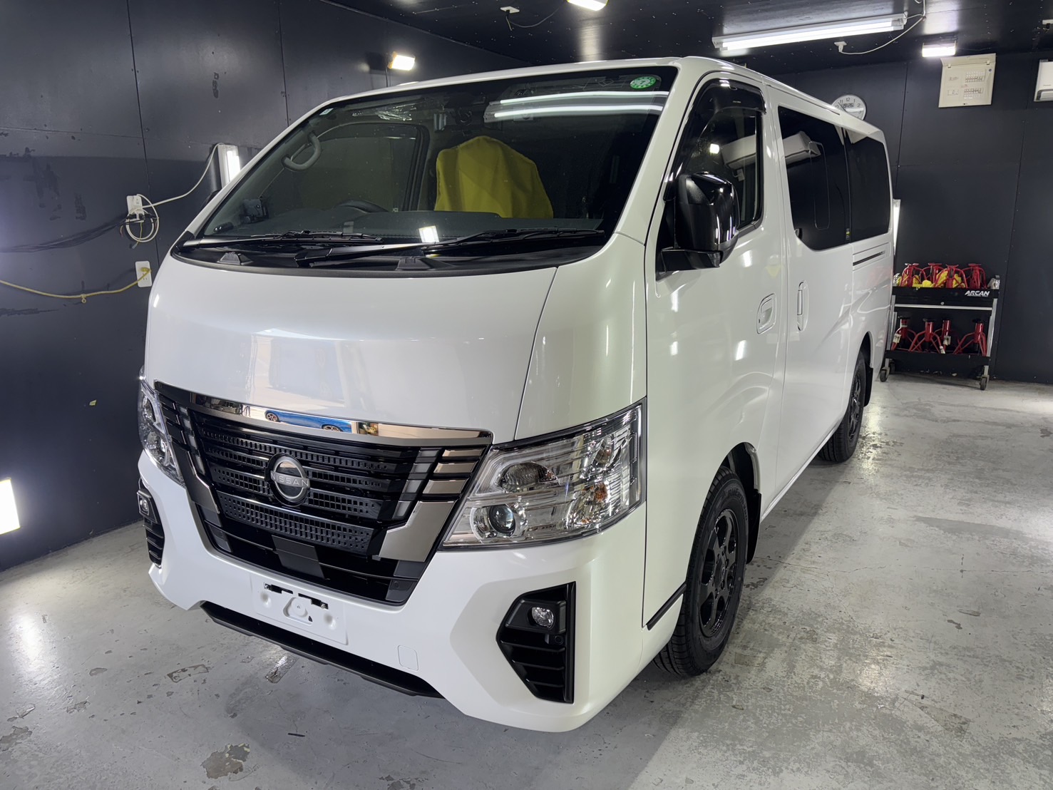 日産 キャラバン 施工写真 (9)