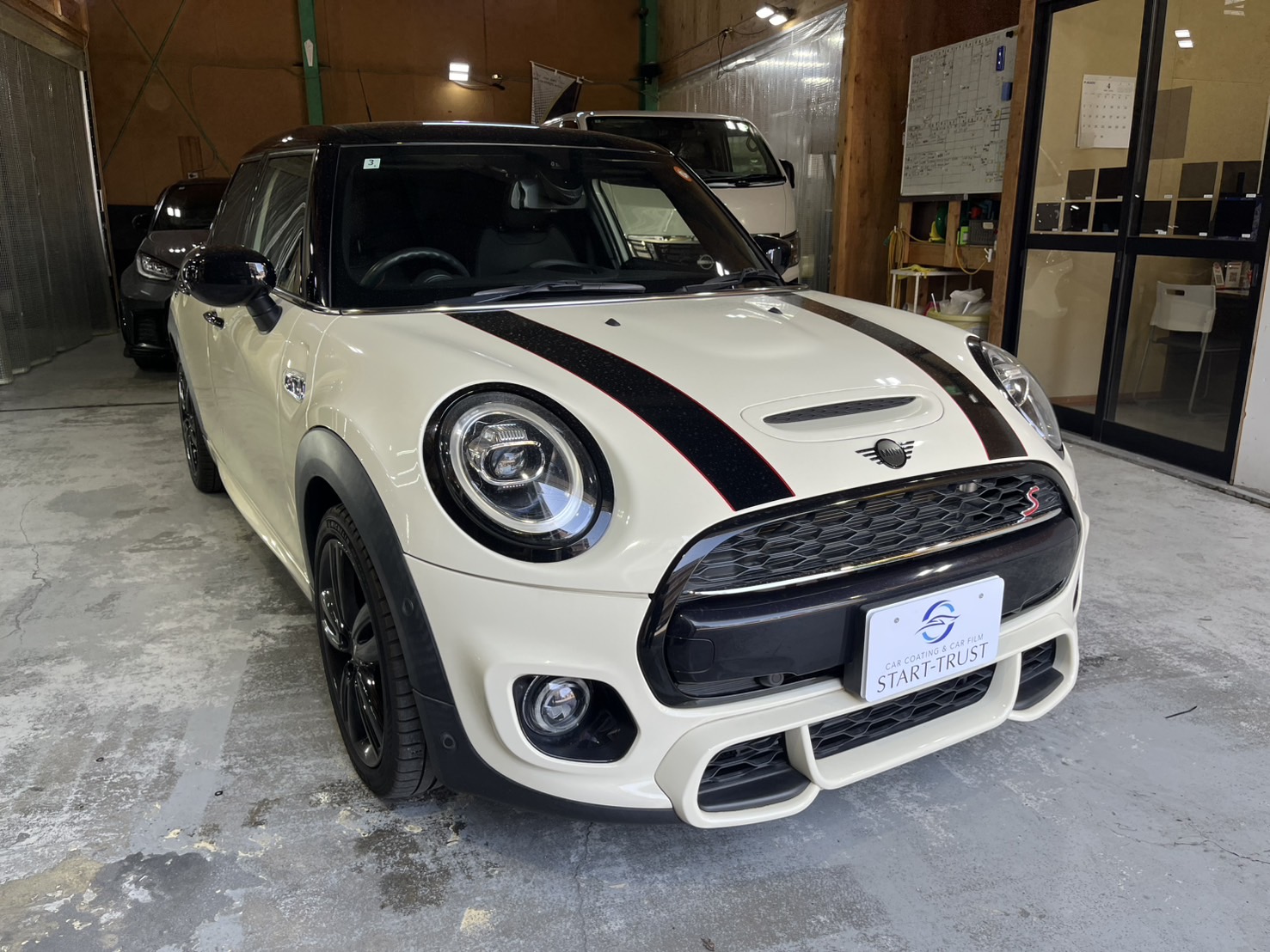 MINI Coopers 施工写真 (6)