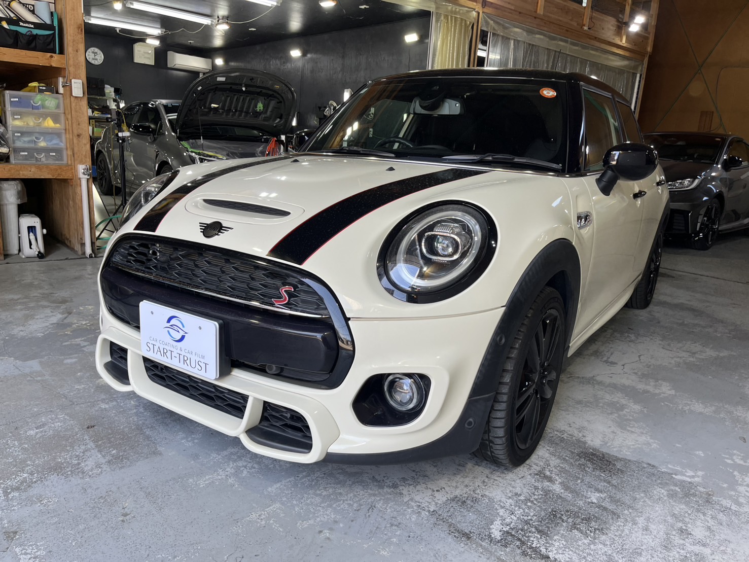 MINI Coopers 施工写真 (3)