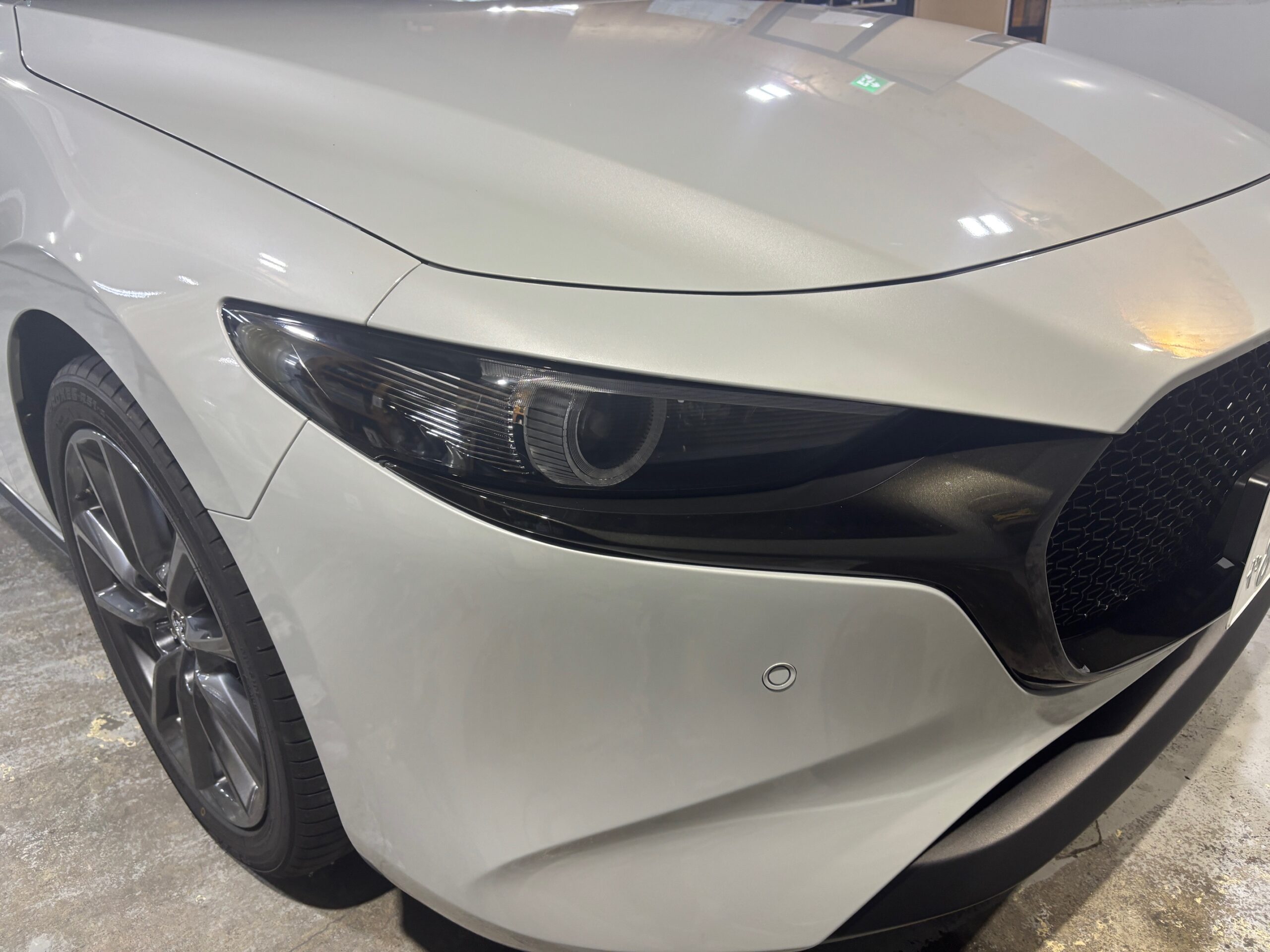 マツダ Mazda3 施工写真 (7)