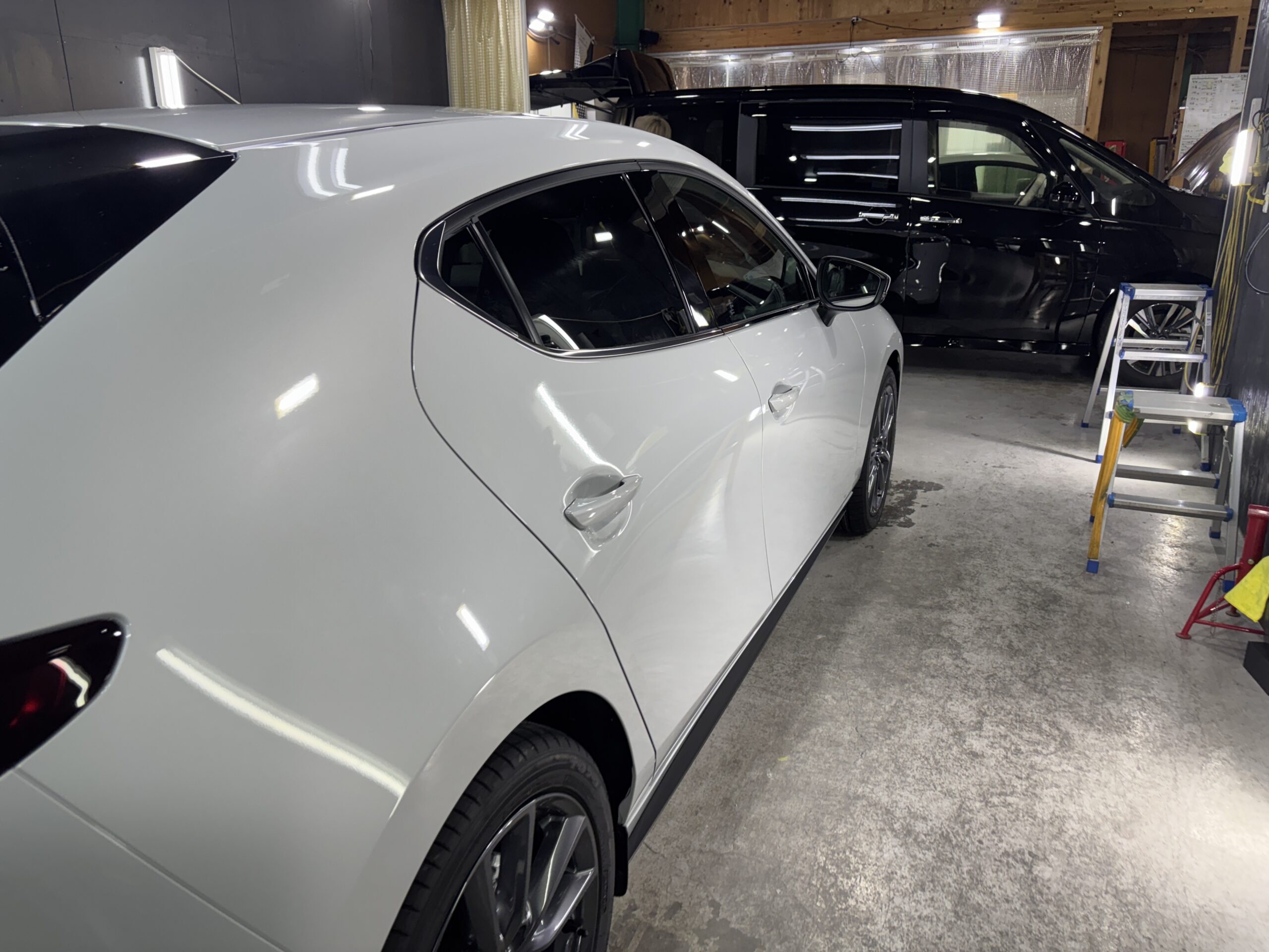 マツダ Mazda3 施工写真 (6)