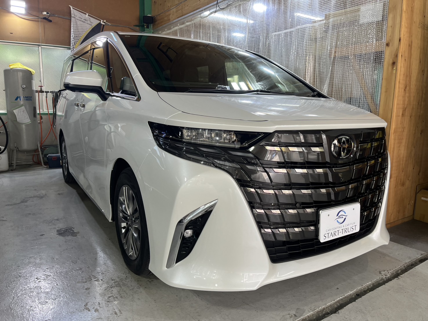 トヨタ アルファード 施工写真 (3)