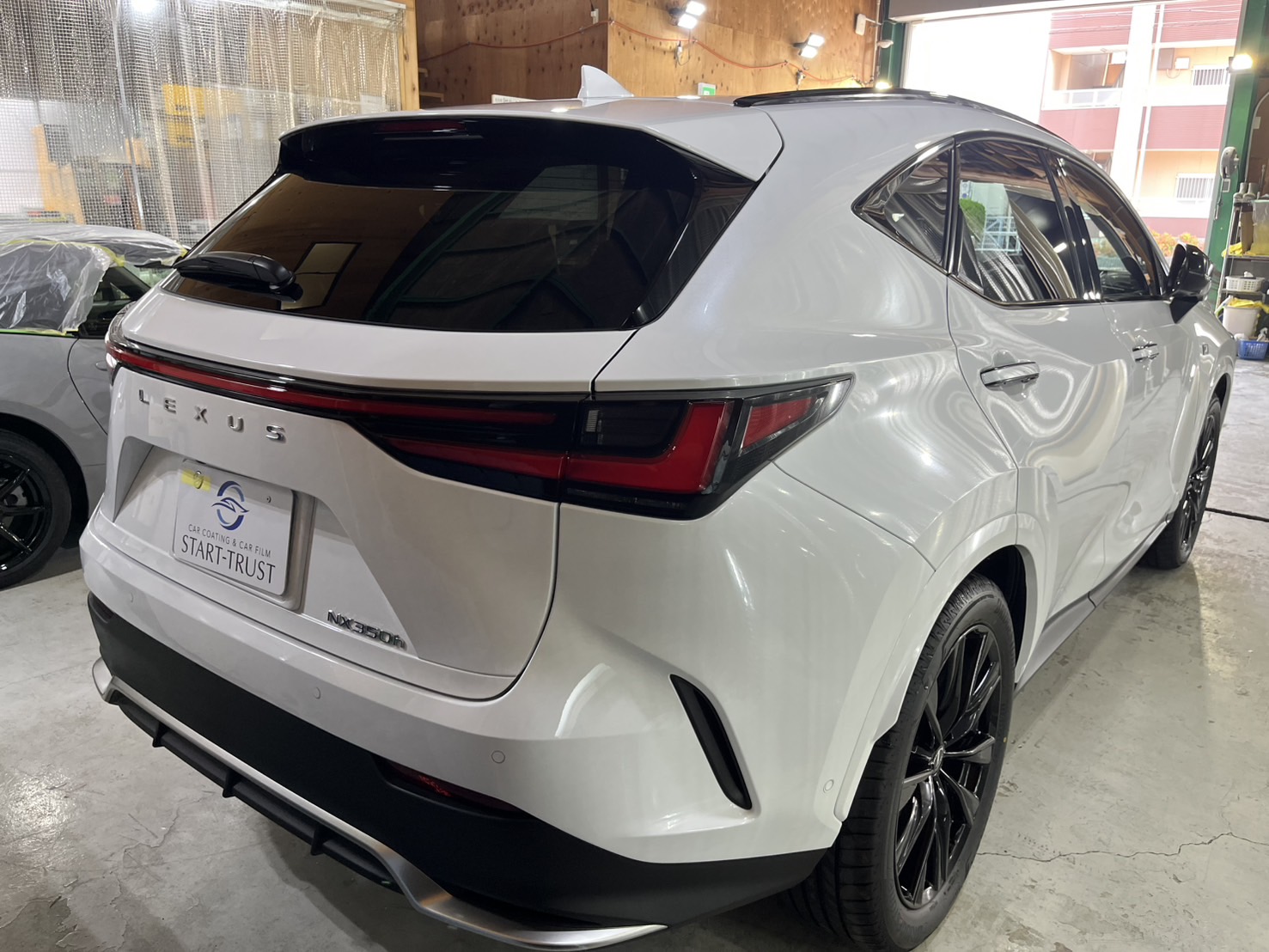 レクサス NX350h 施工写真 (5)