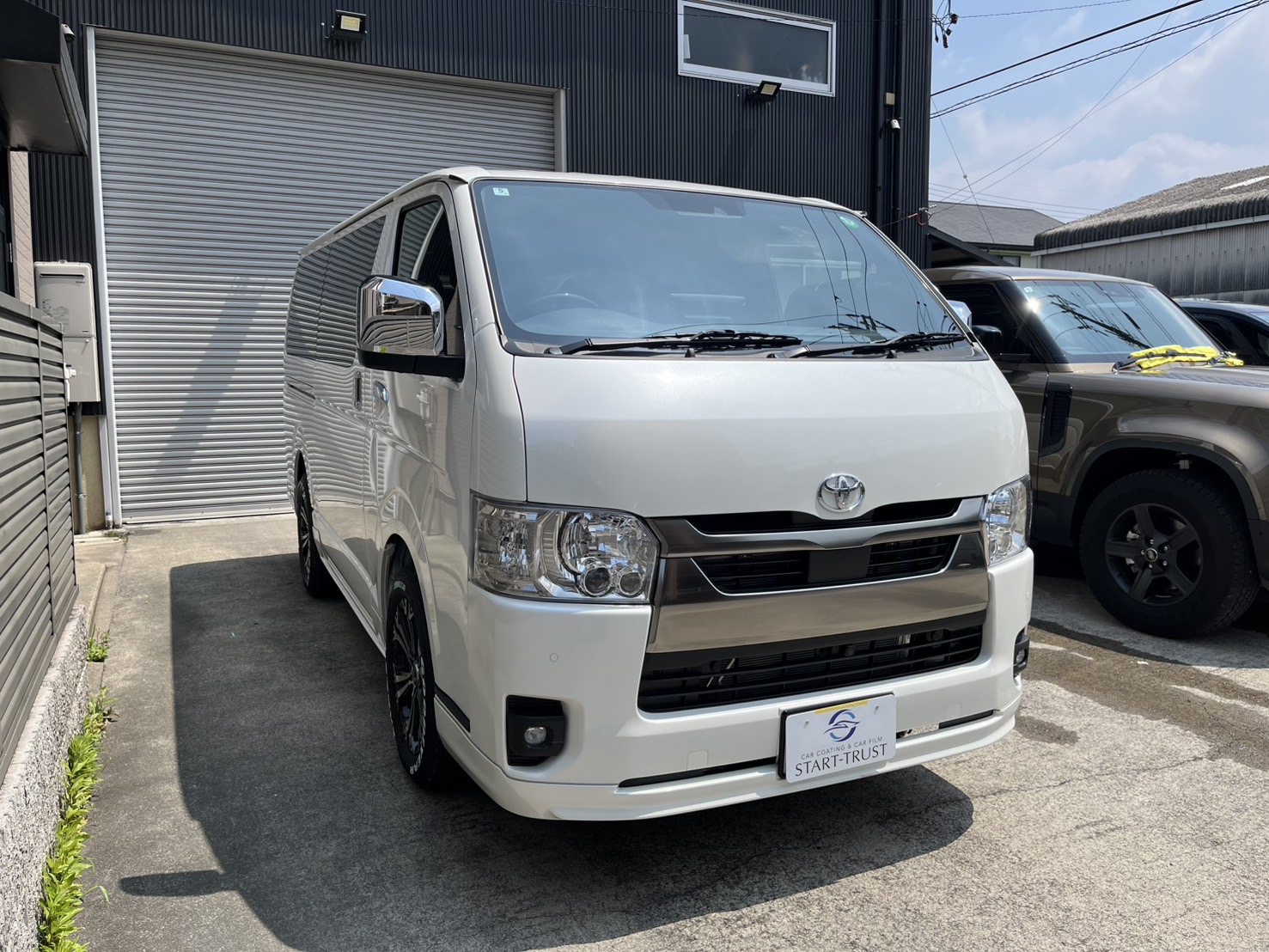 トヨタ ハイエース 施工写真 (1)