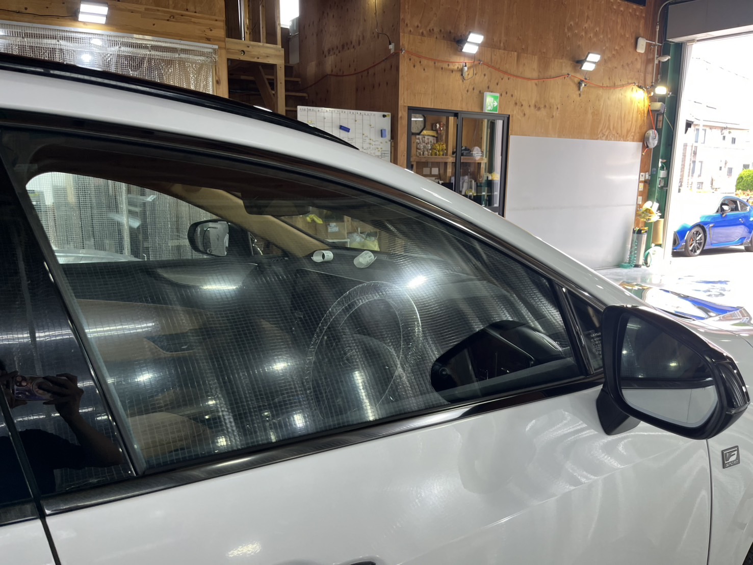 レクサス NX350h 施工写真 (7)