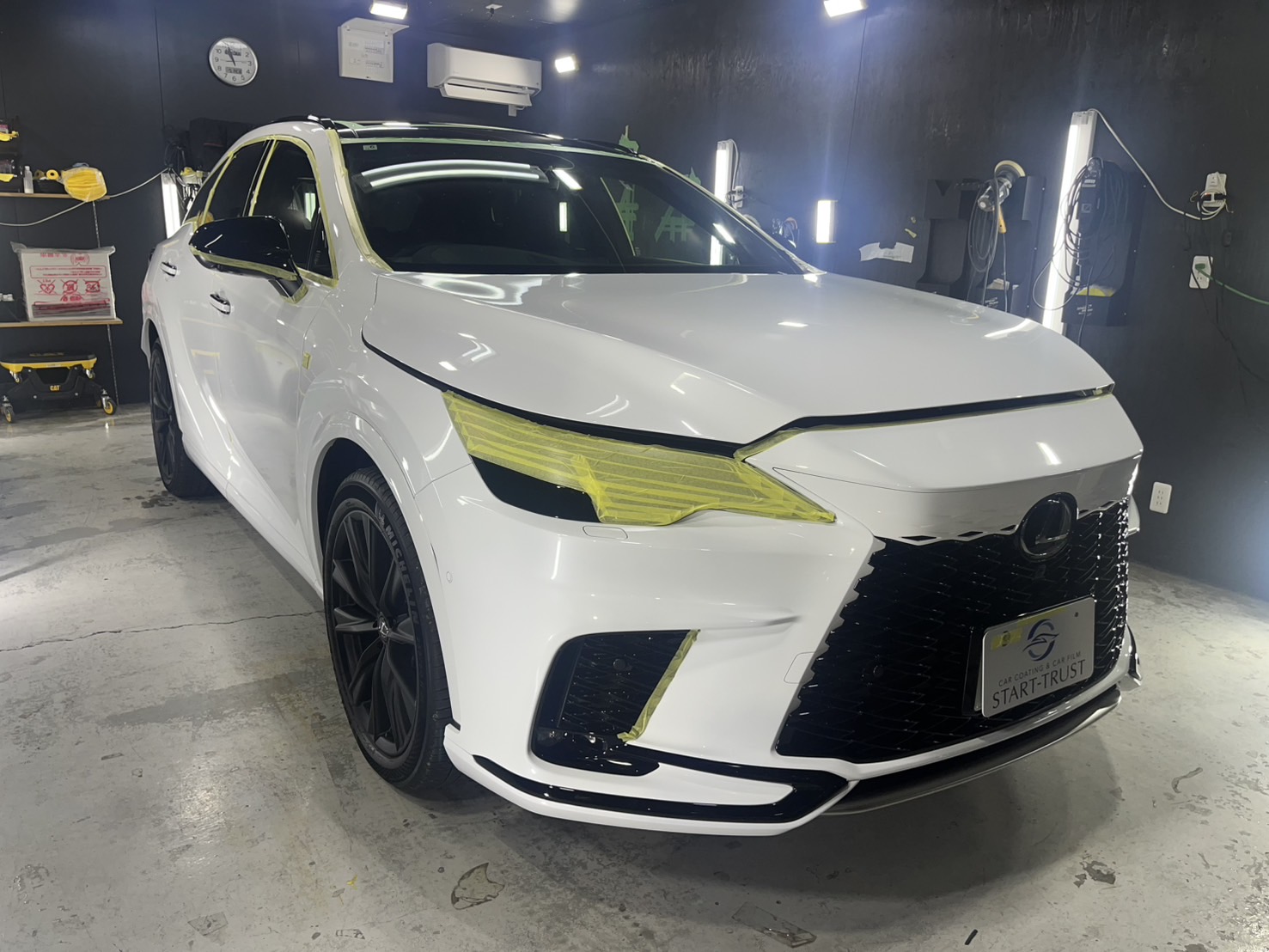 レクサス RX500ｈ 施工写真 (1)